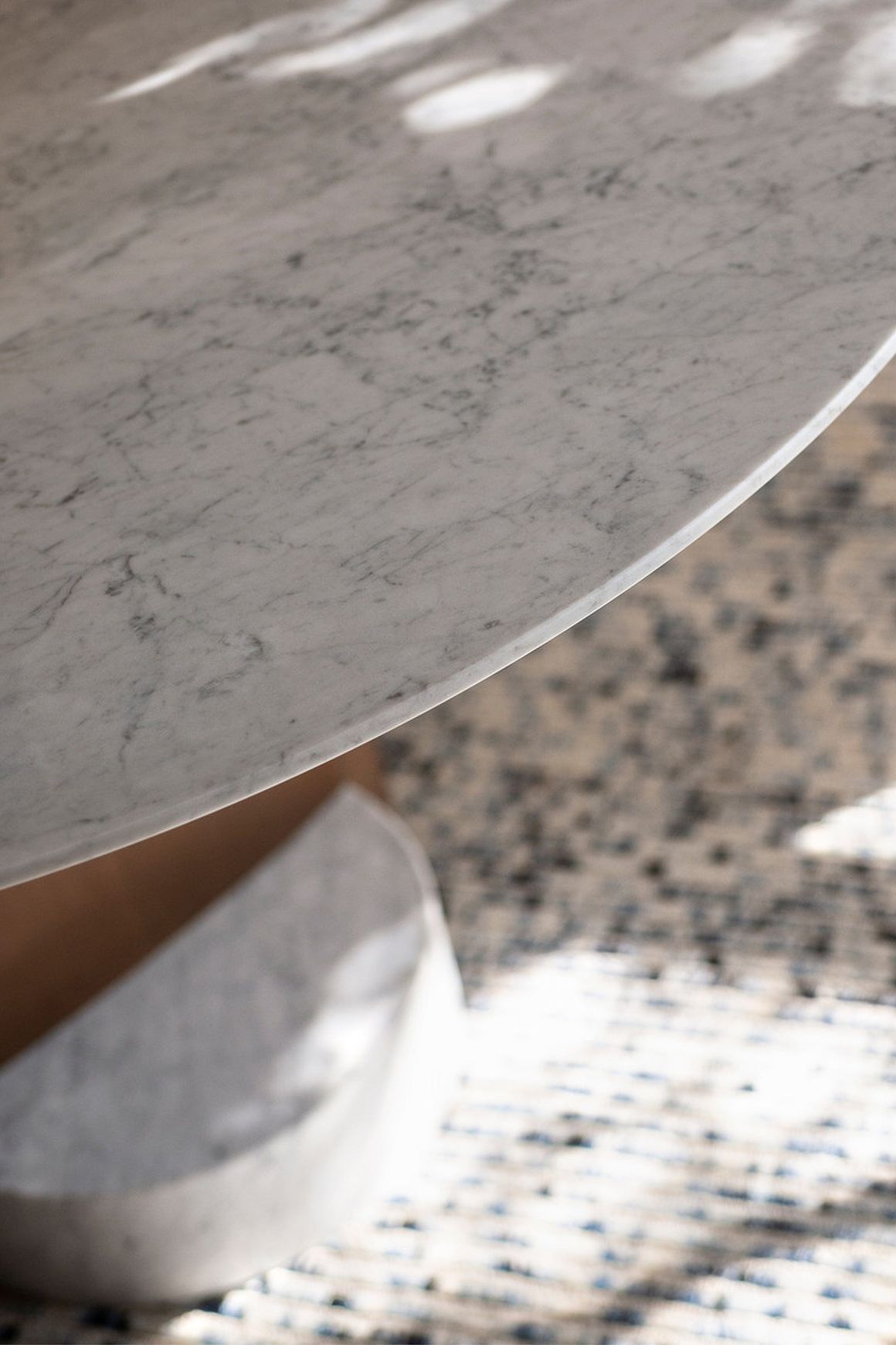 Syn Dining Table