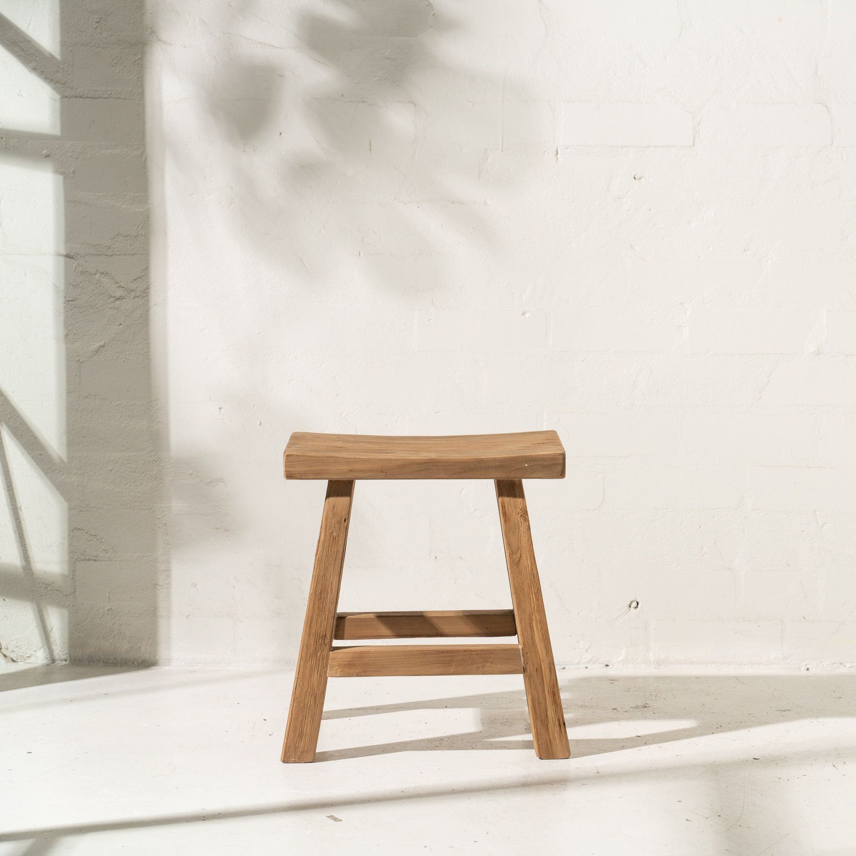 Tahana Curved Stool