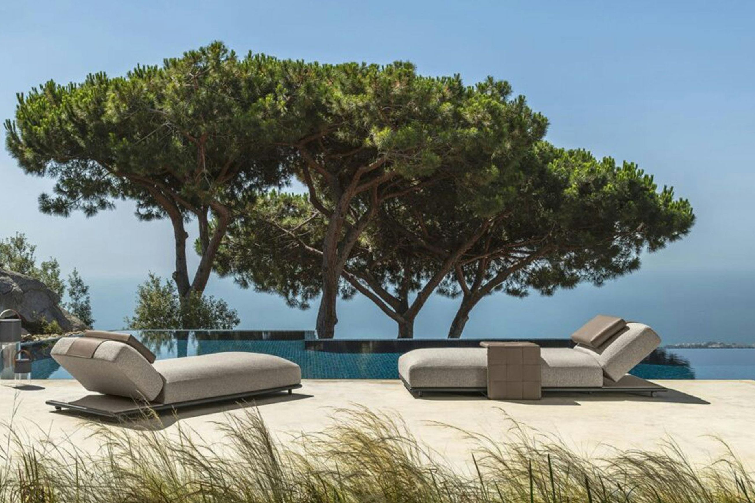 Tresse Outdoor Side Table