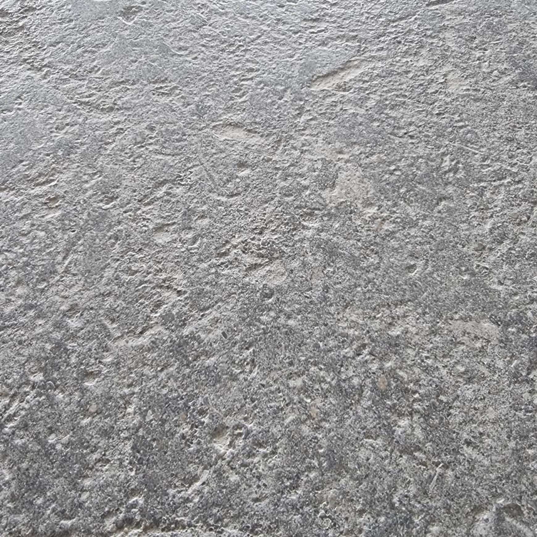20mm Veleta Dark Grey Limestone Tiles