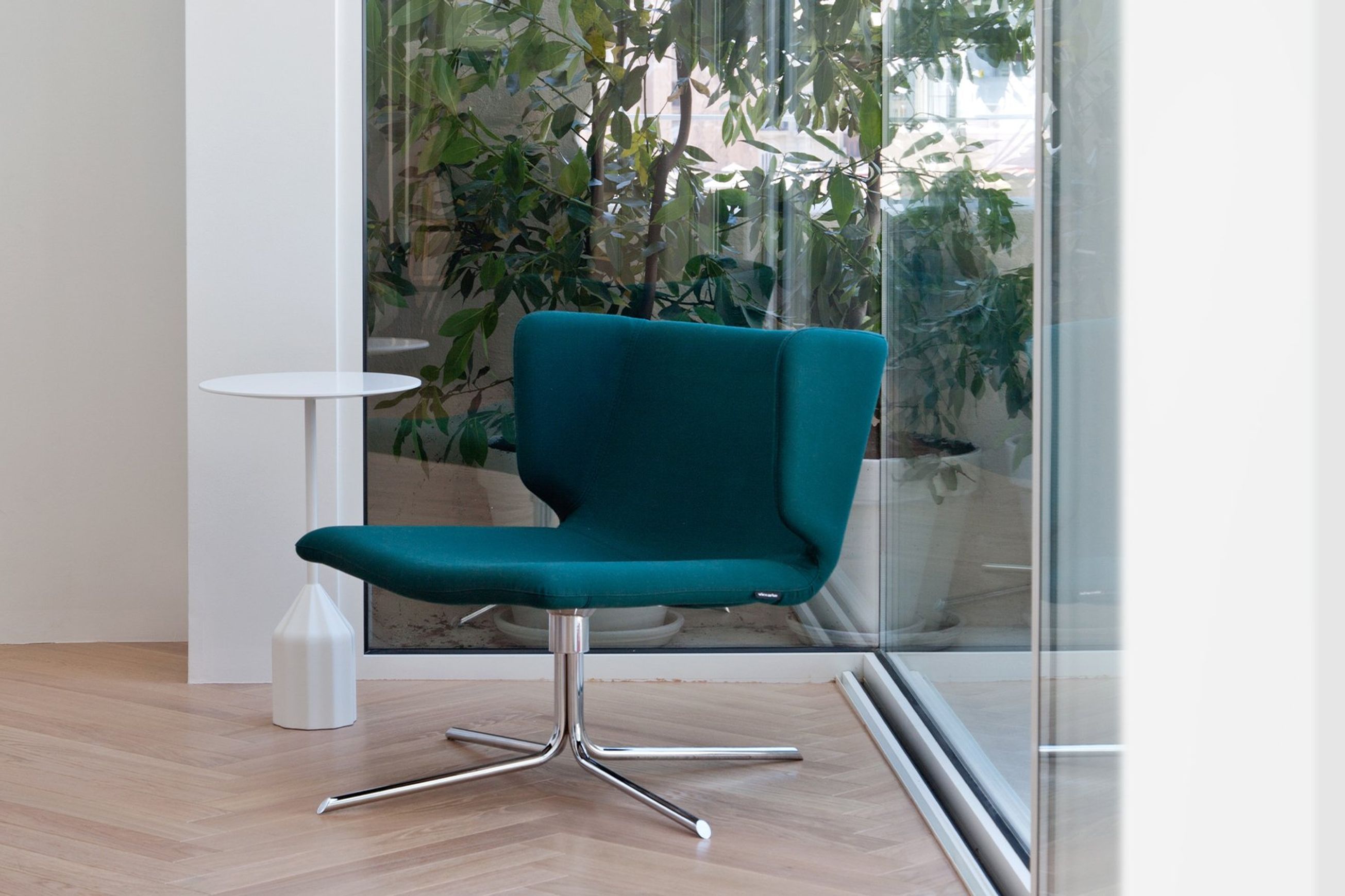 Wrapp Armchair - Swivel Base