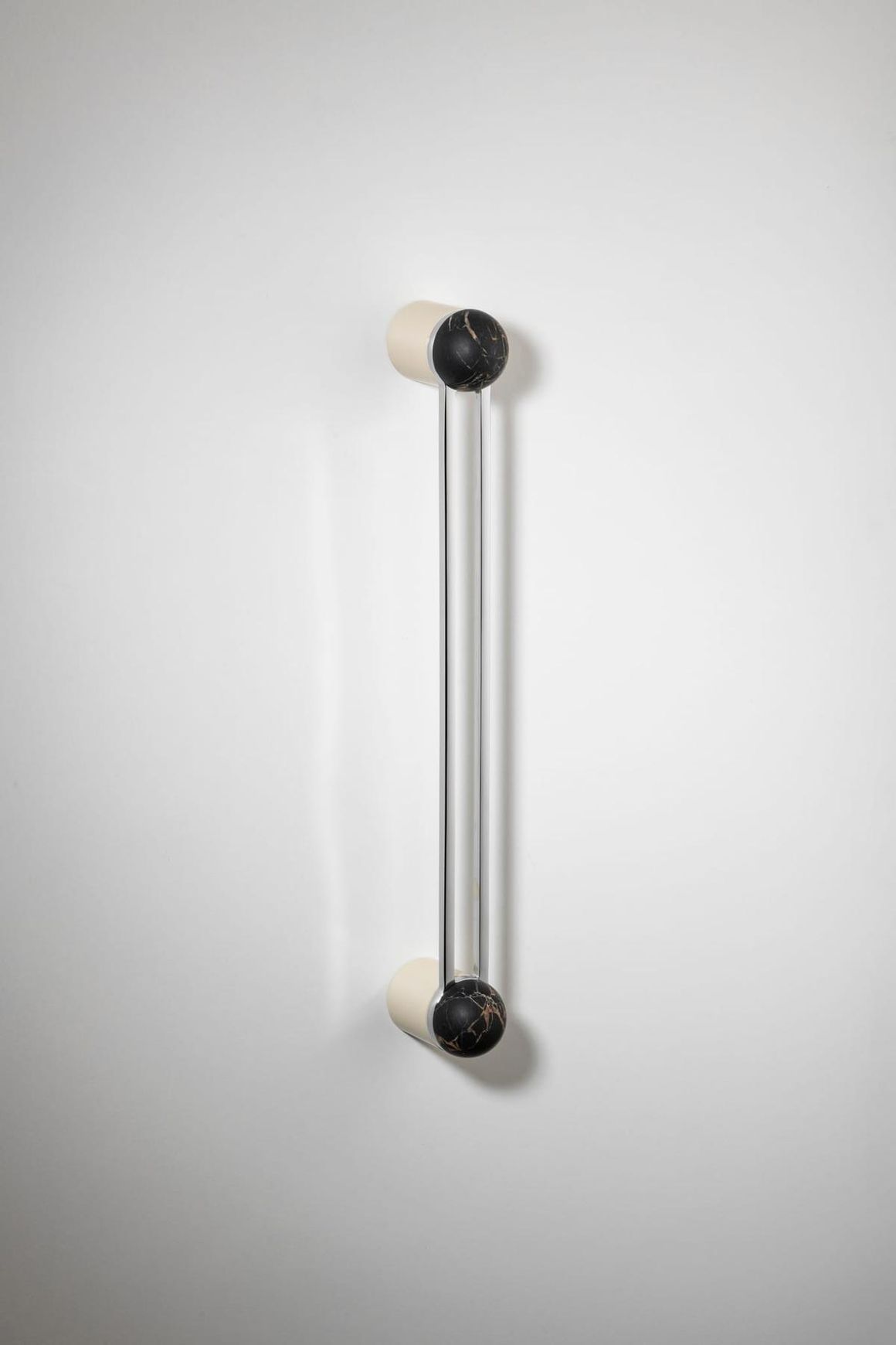 H04 Pull Handle Long