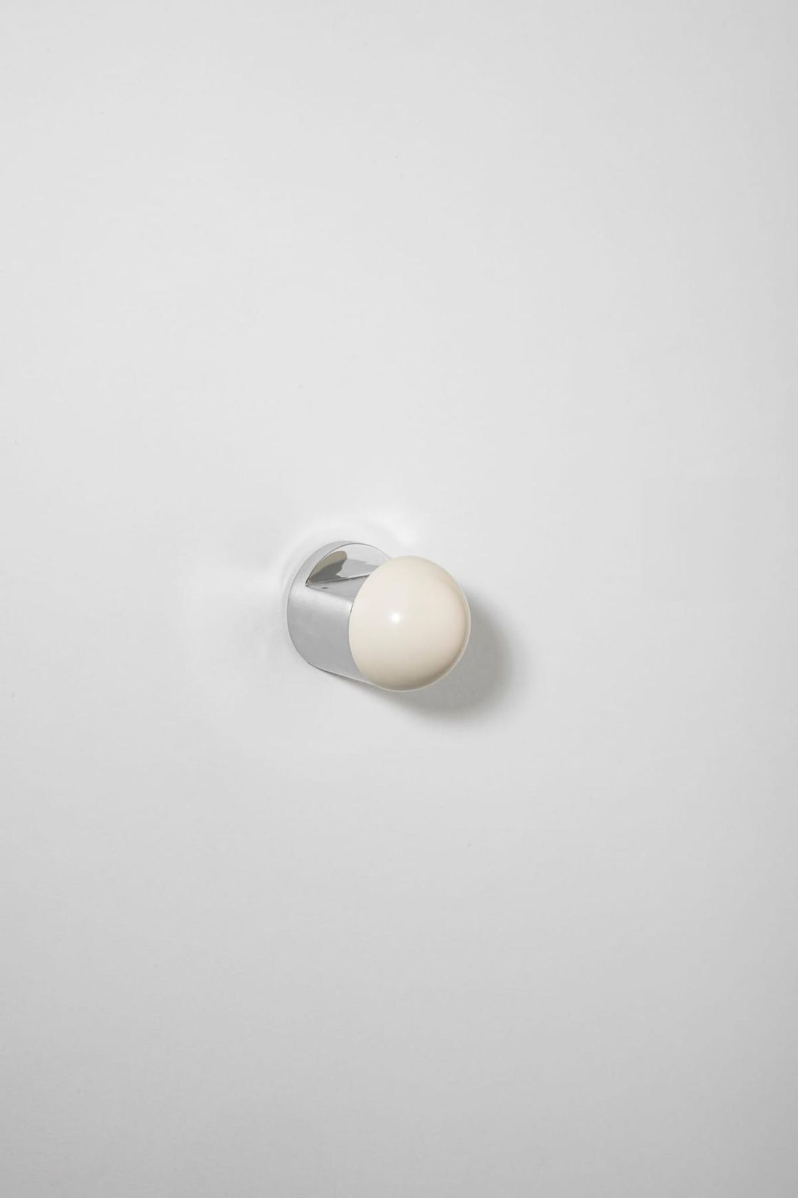 H05 Robe Hook/Cupboard Knob