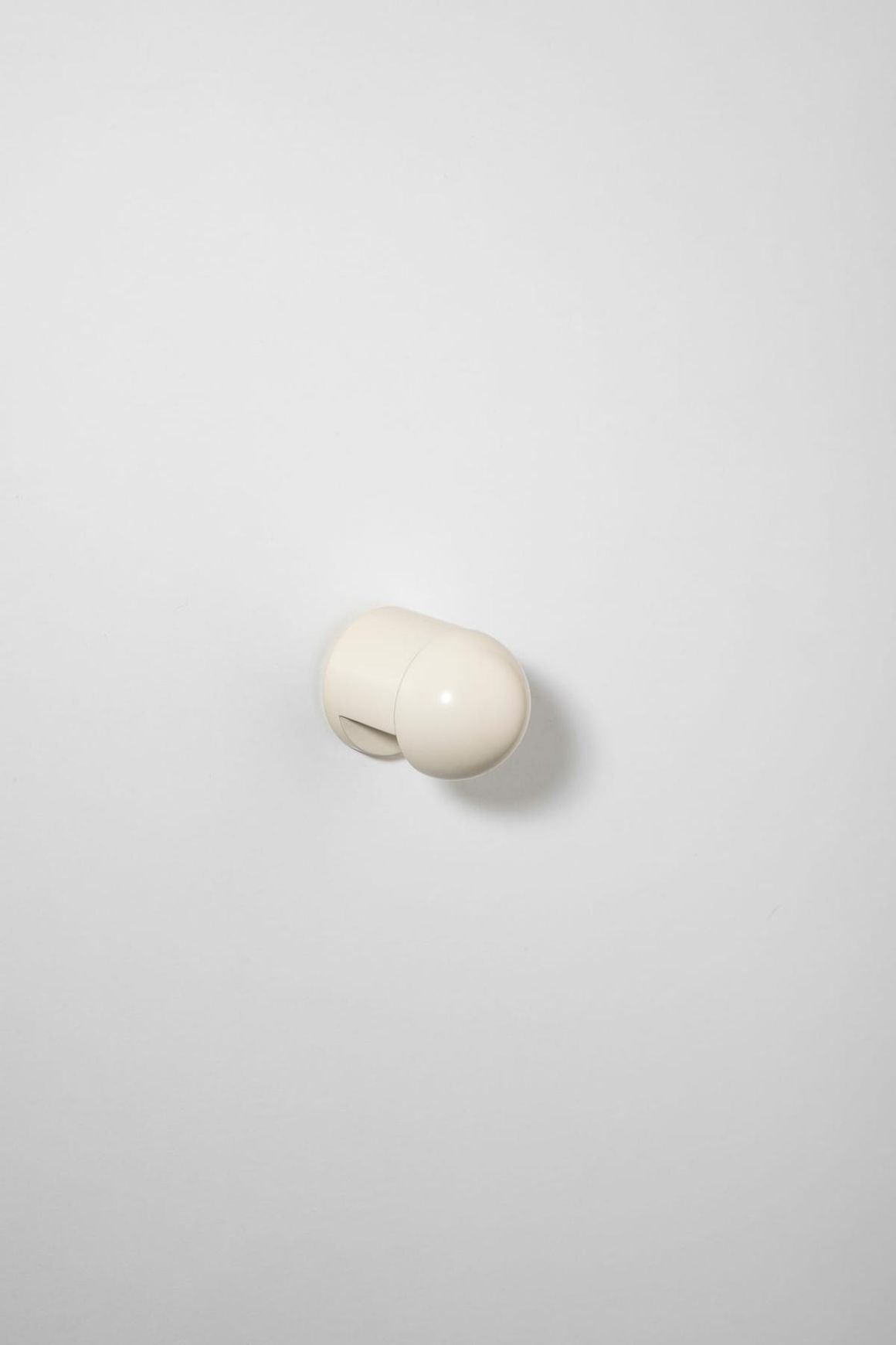 H05 Robe Hook/Cupboard Knob