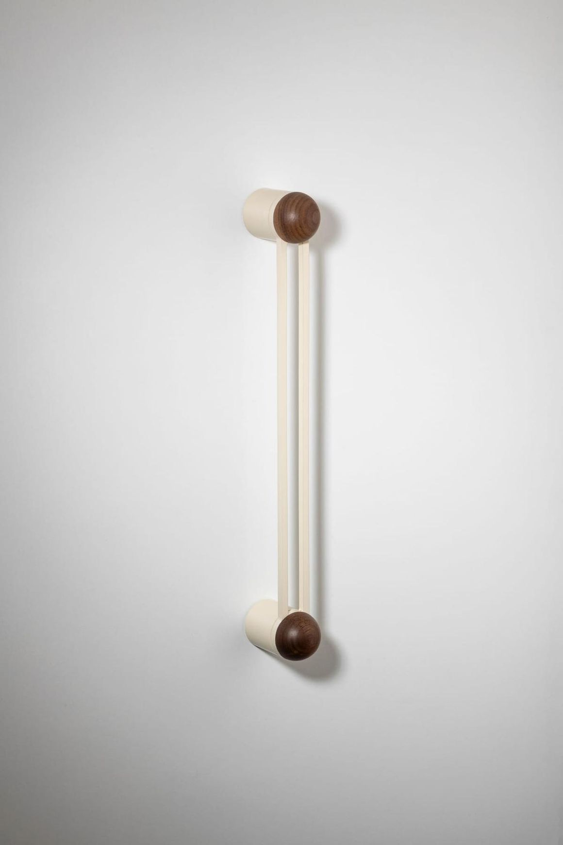 H04 Pull Handle Long