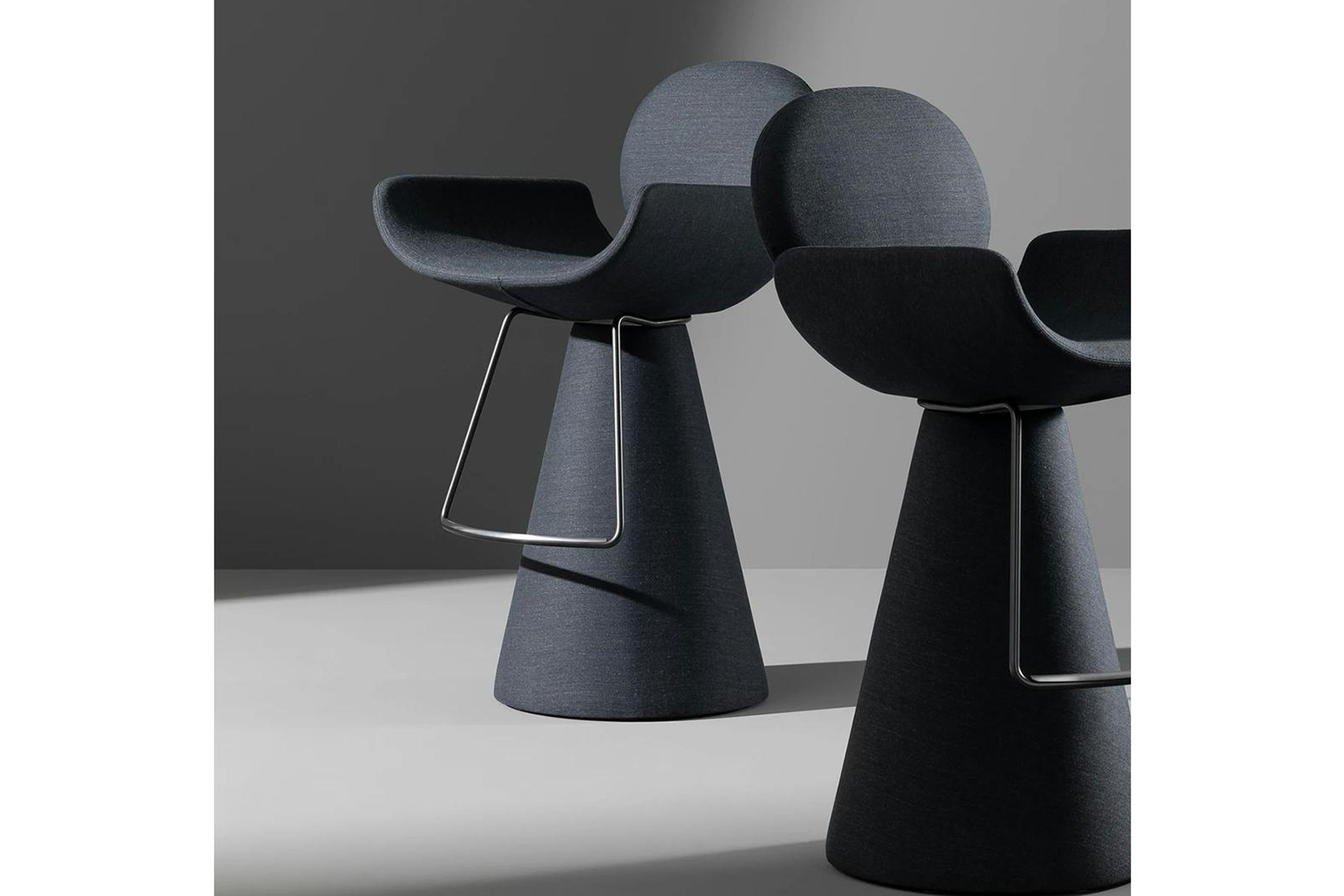 Youpi Too Stool