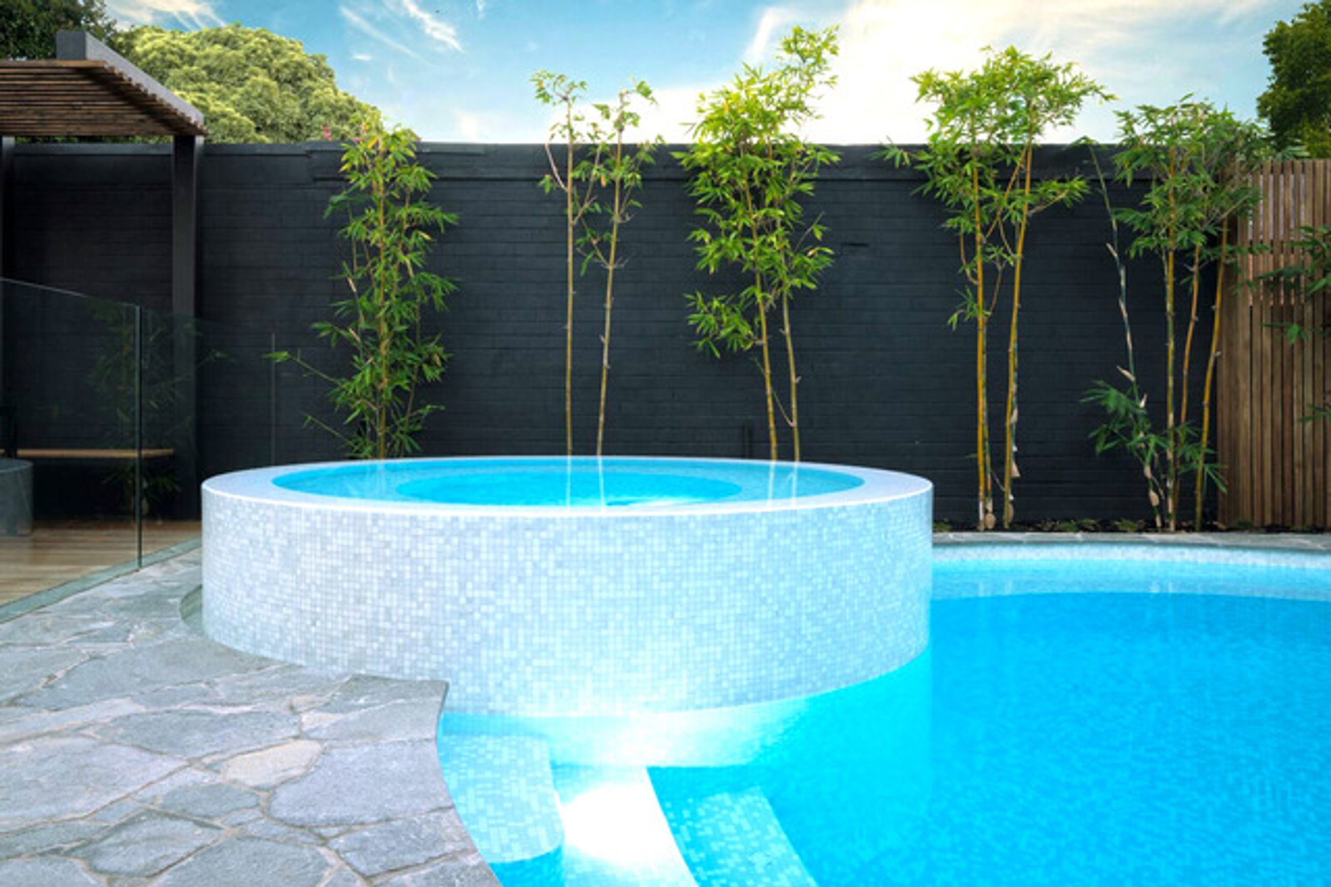 Blend Ghiaccio Hotmelt Mosaic Tile