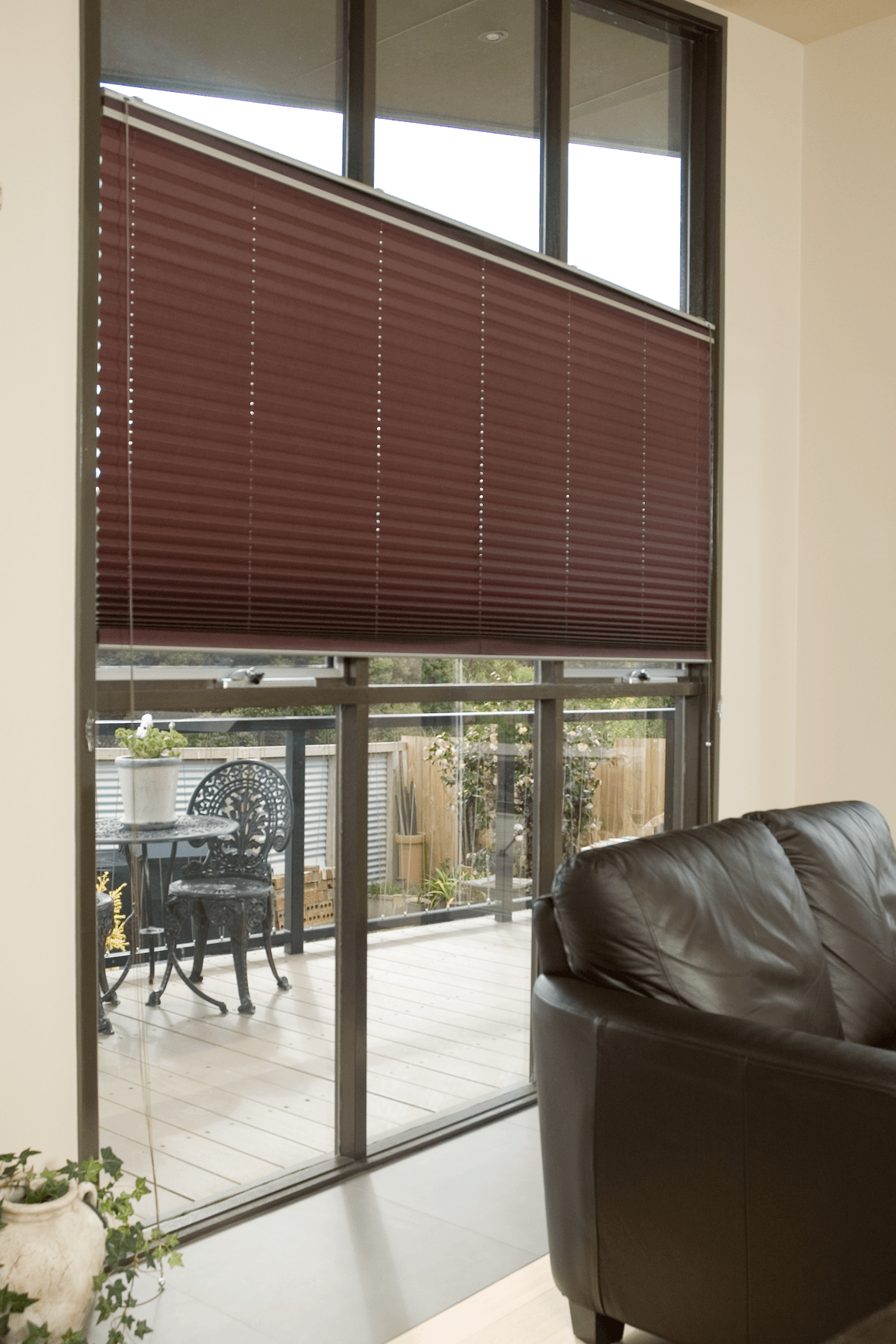 Triangle Horizontal Top Pleated Blind | Pleated Blinds