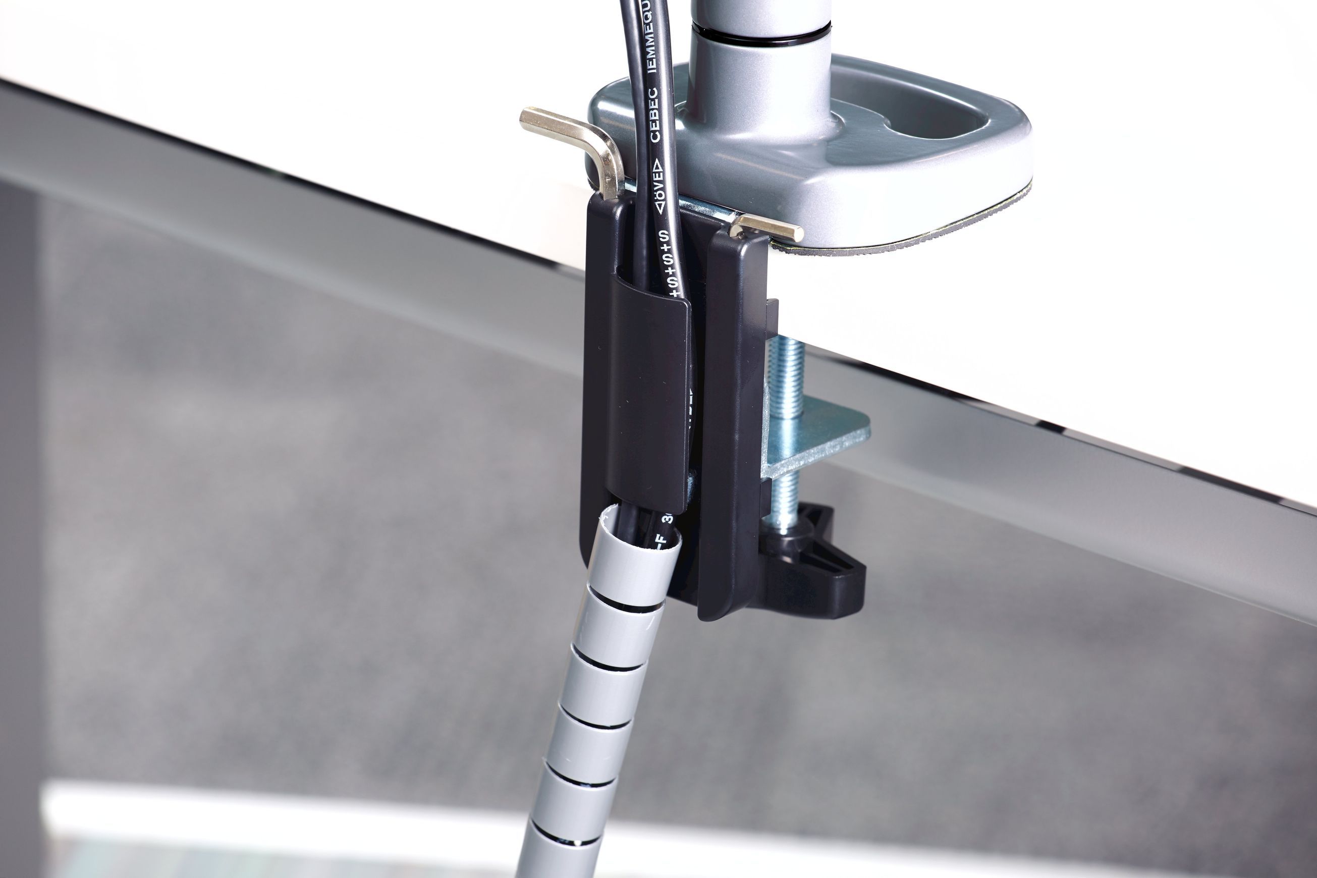 Eppa™ Single Monitor Arm