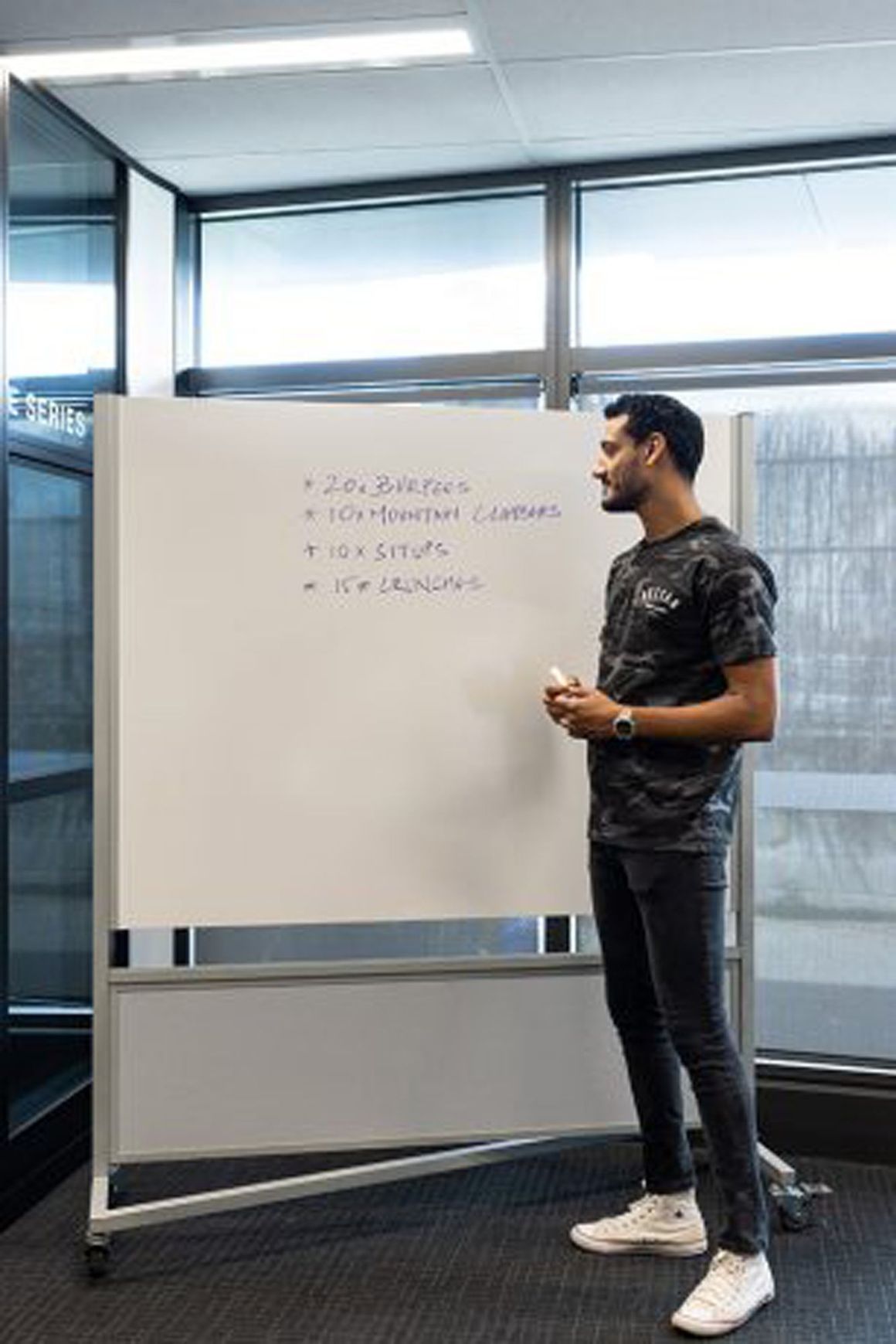 Unity Board Mobile Whiteboard
