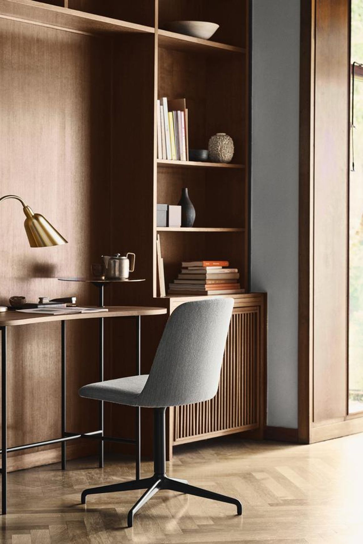 Rely HW11 Chair by &Tradition