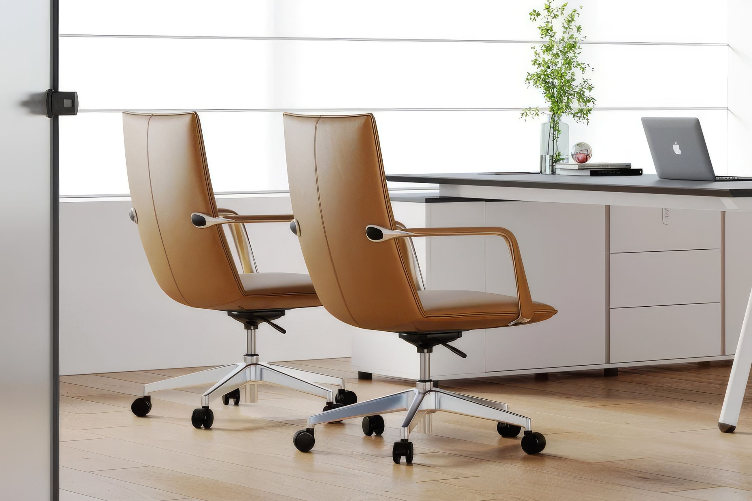 Strata Executive Office Chair