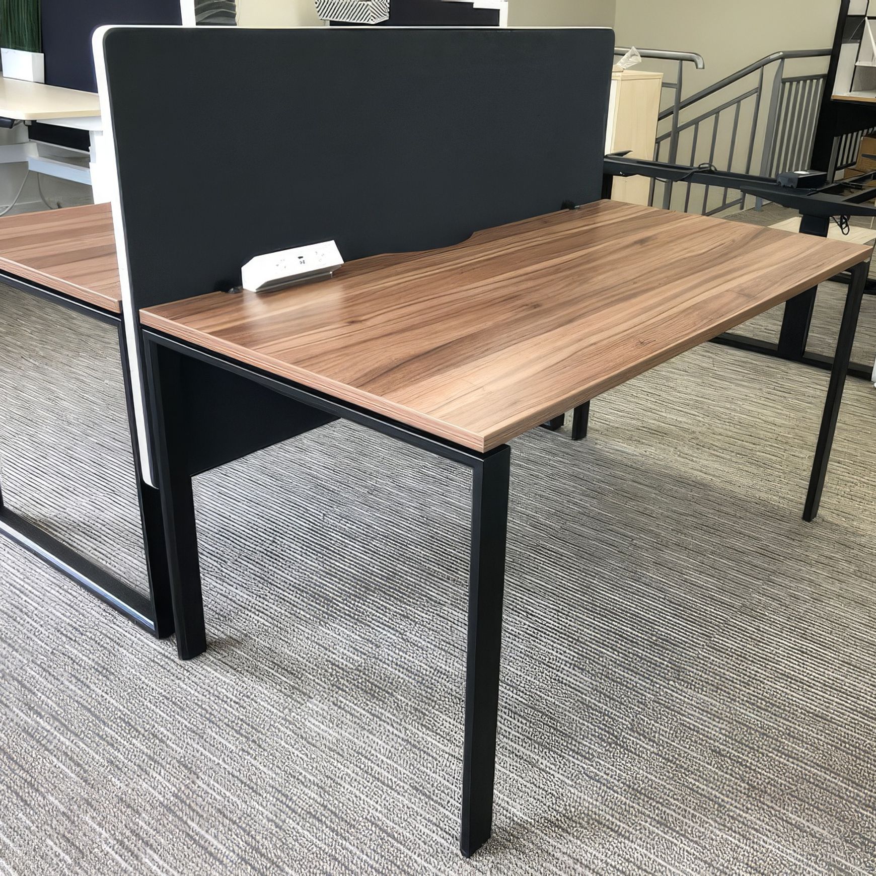 Telopea Screen