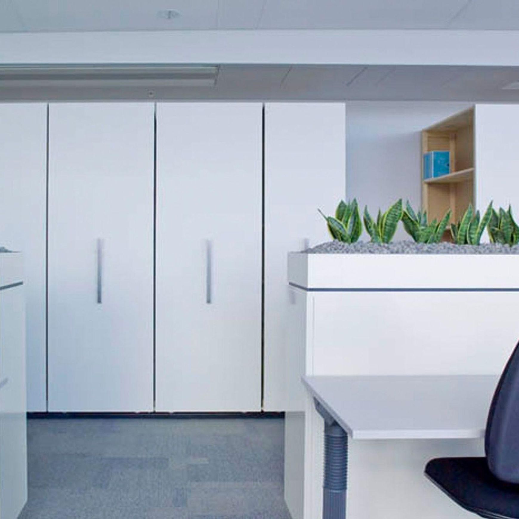 Manual Mobile Shelving by Lundia