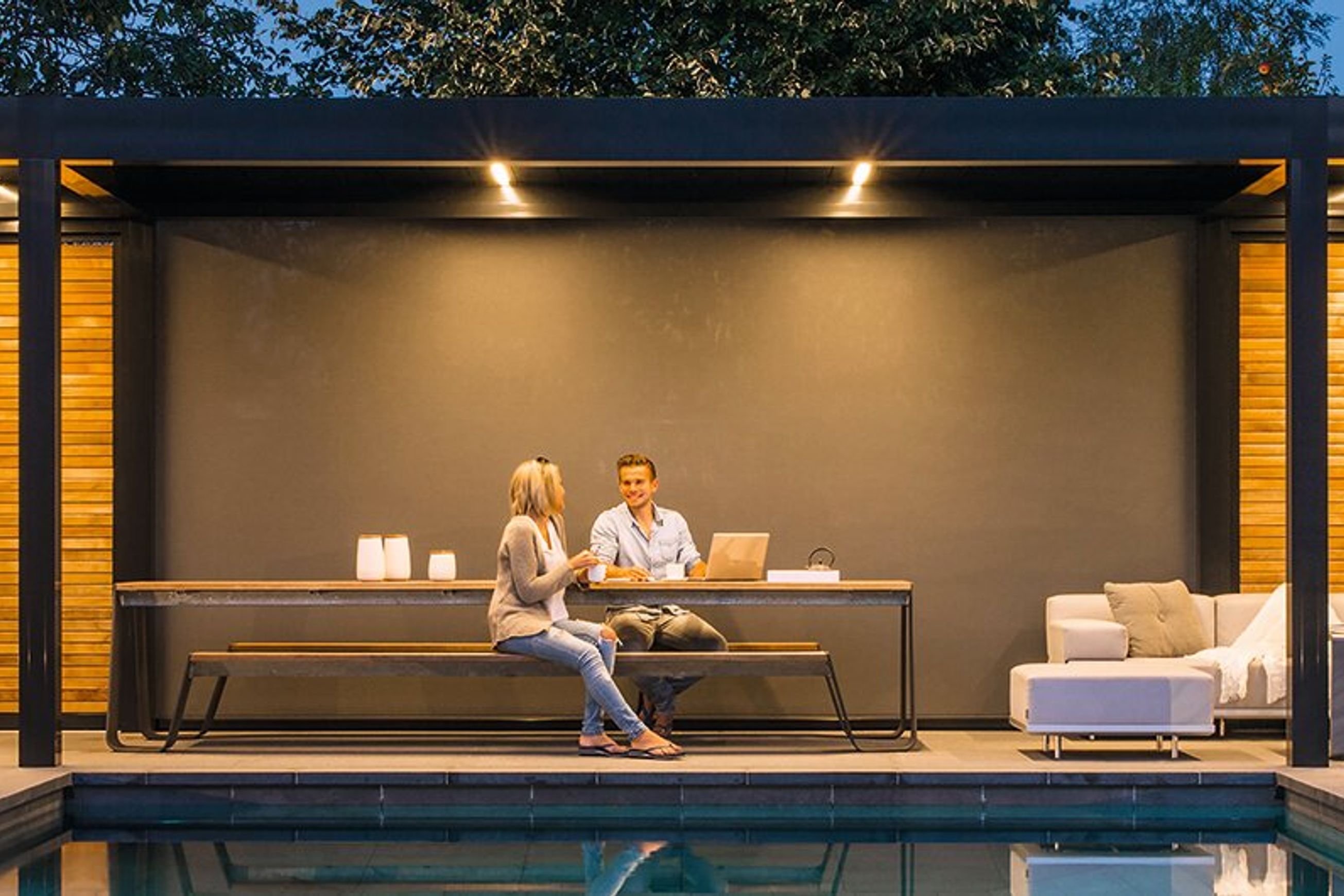 Camargue Louvred Roof