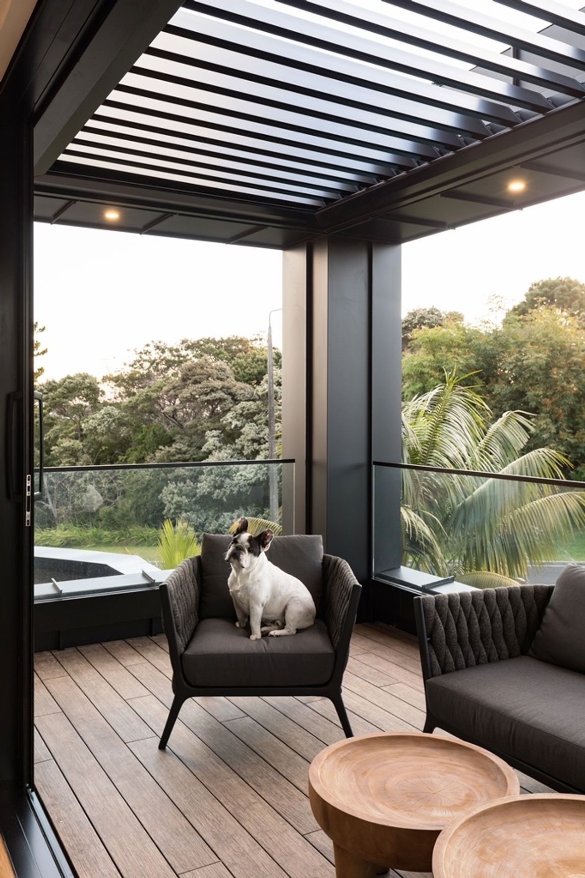 The Louvretec Outdoor Room