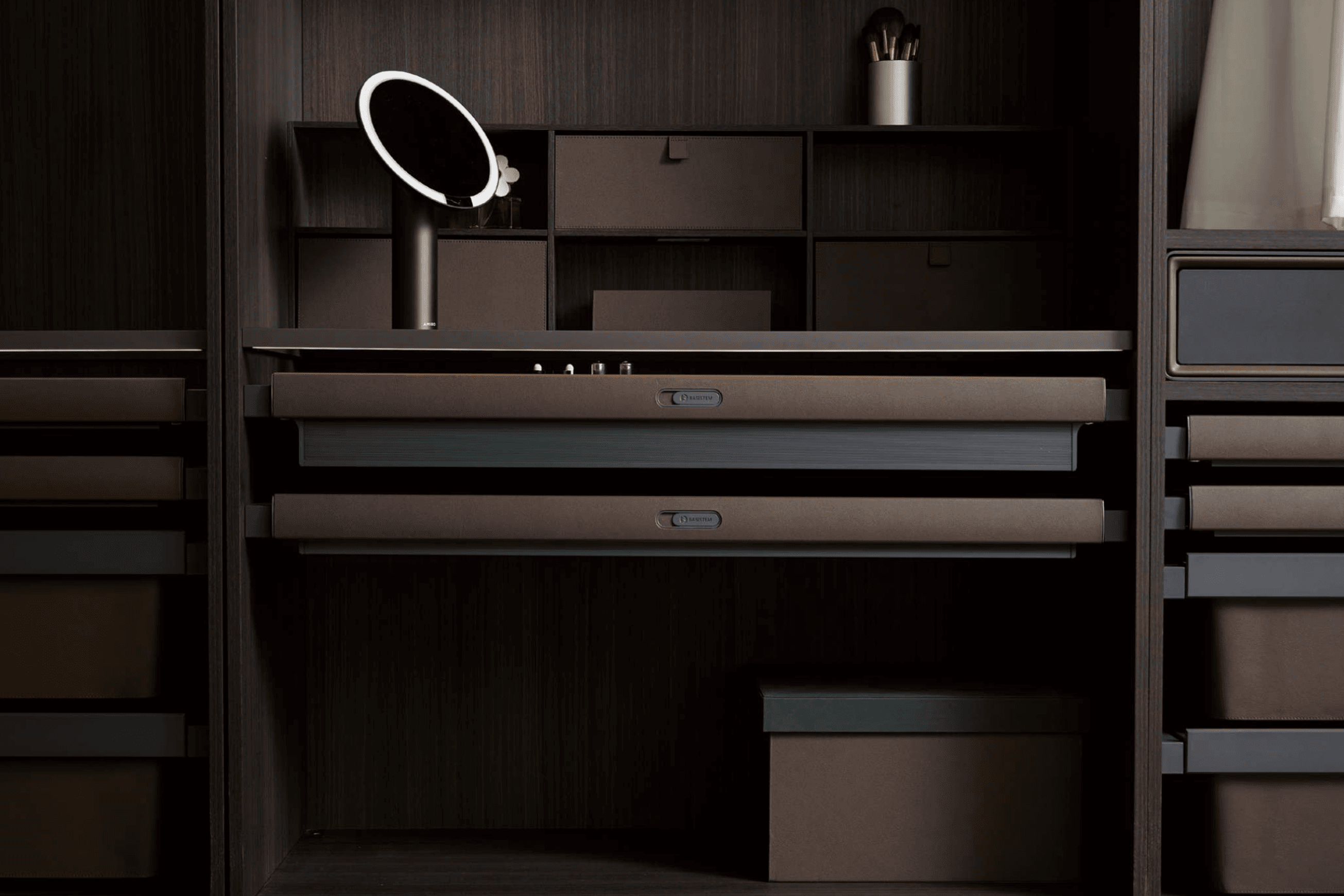 BASISTEM Leather Cosmetics Box