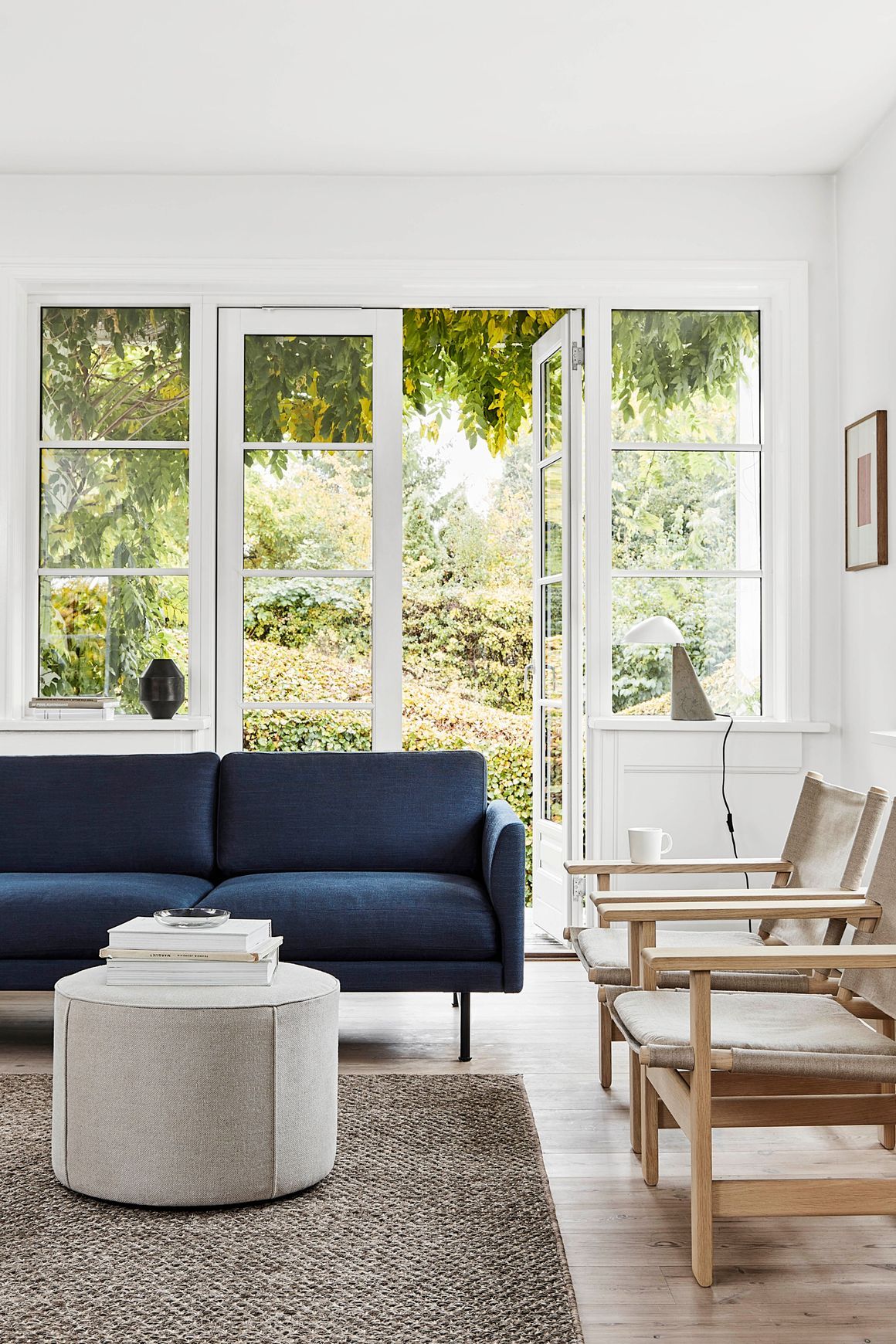 Mono Pouf Medium by Fredericia