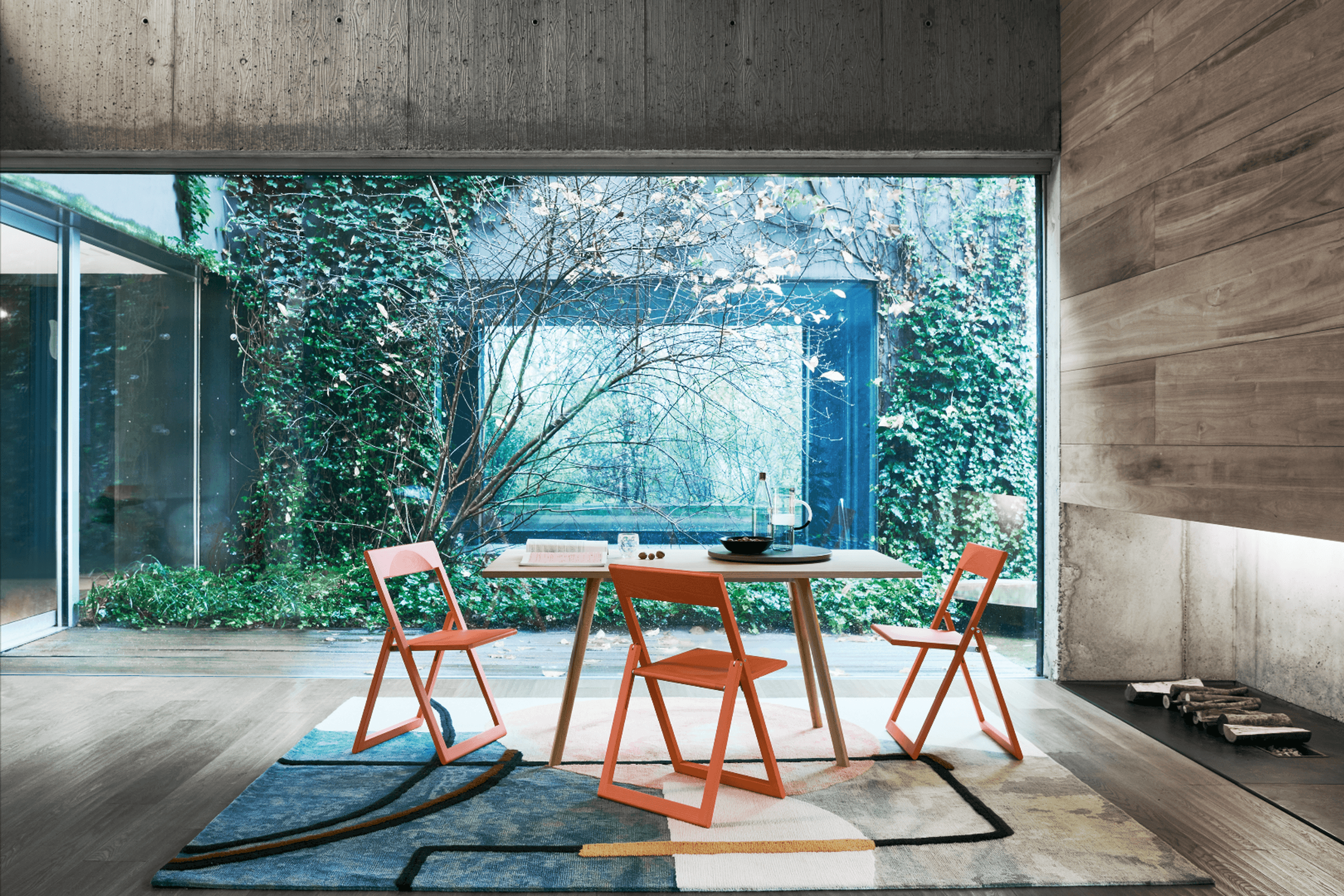 Aviva Folding Chair