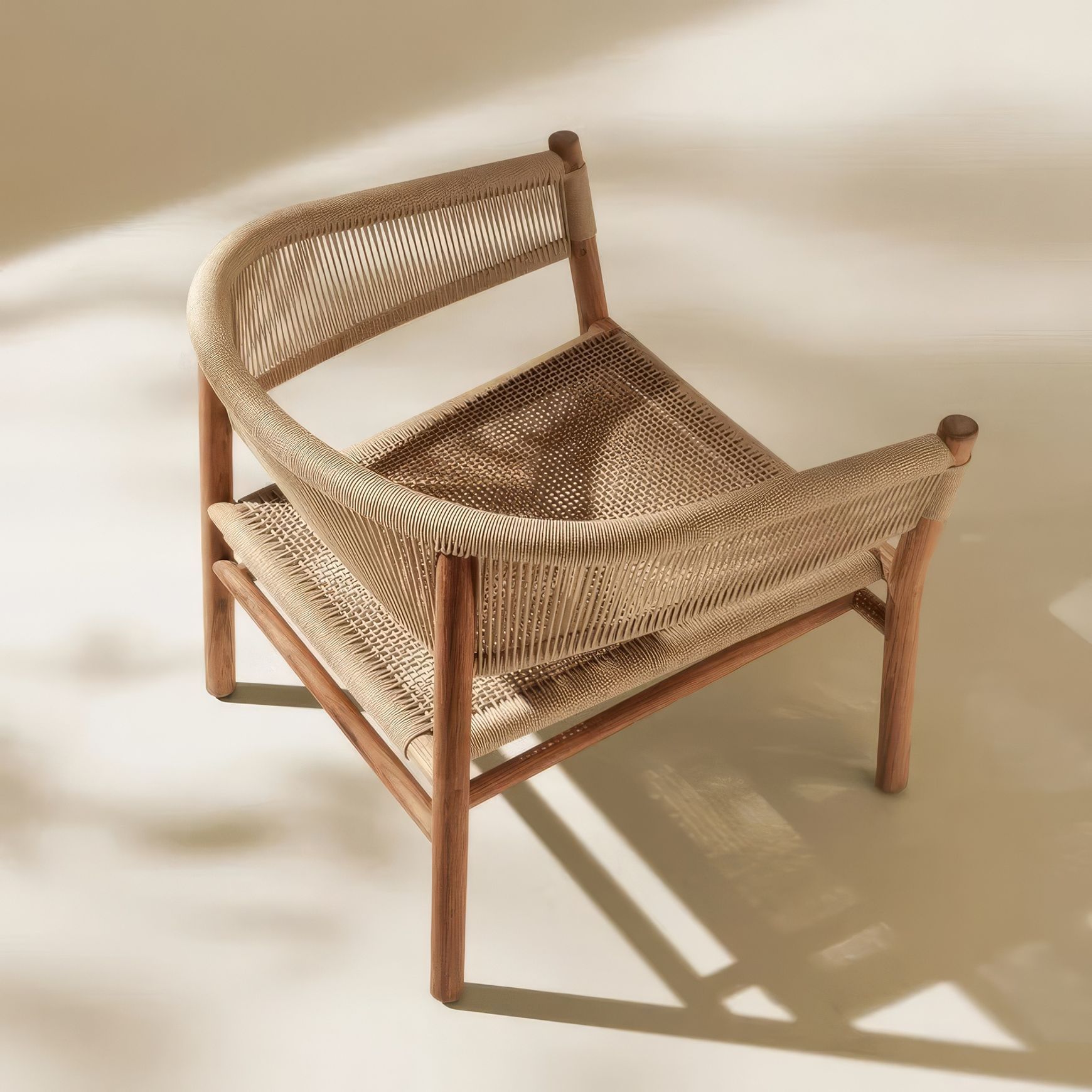 ETHIMO KILT Lounge Armchair