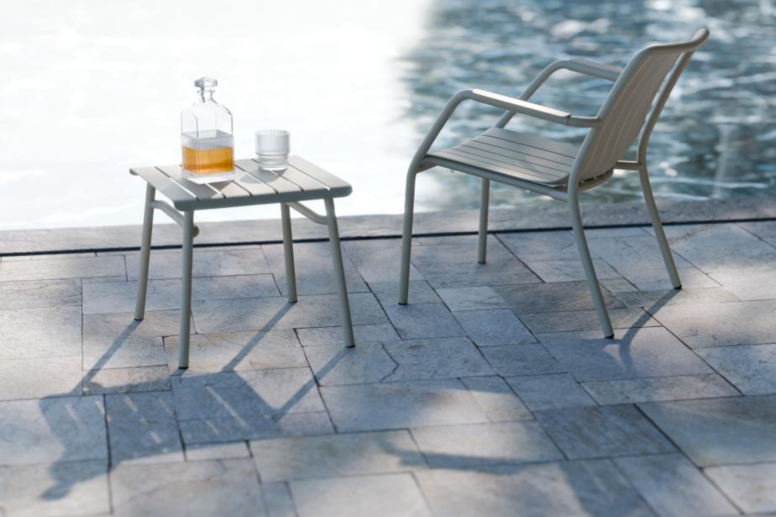 Roku Outdoor Lounge Chair