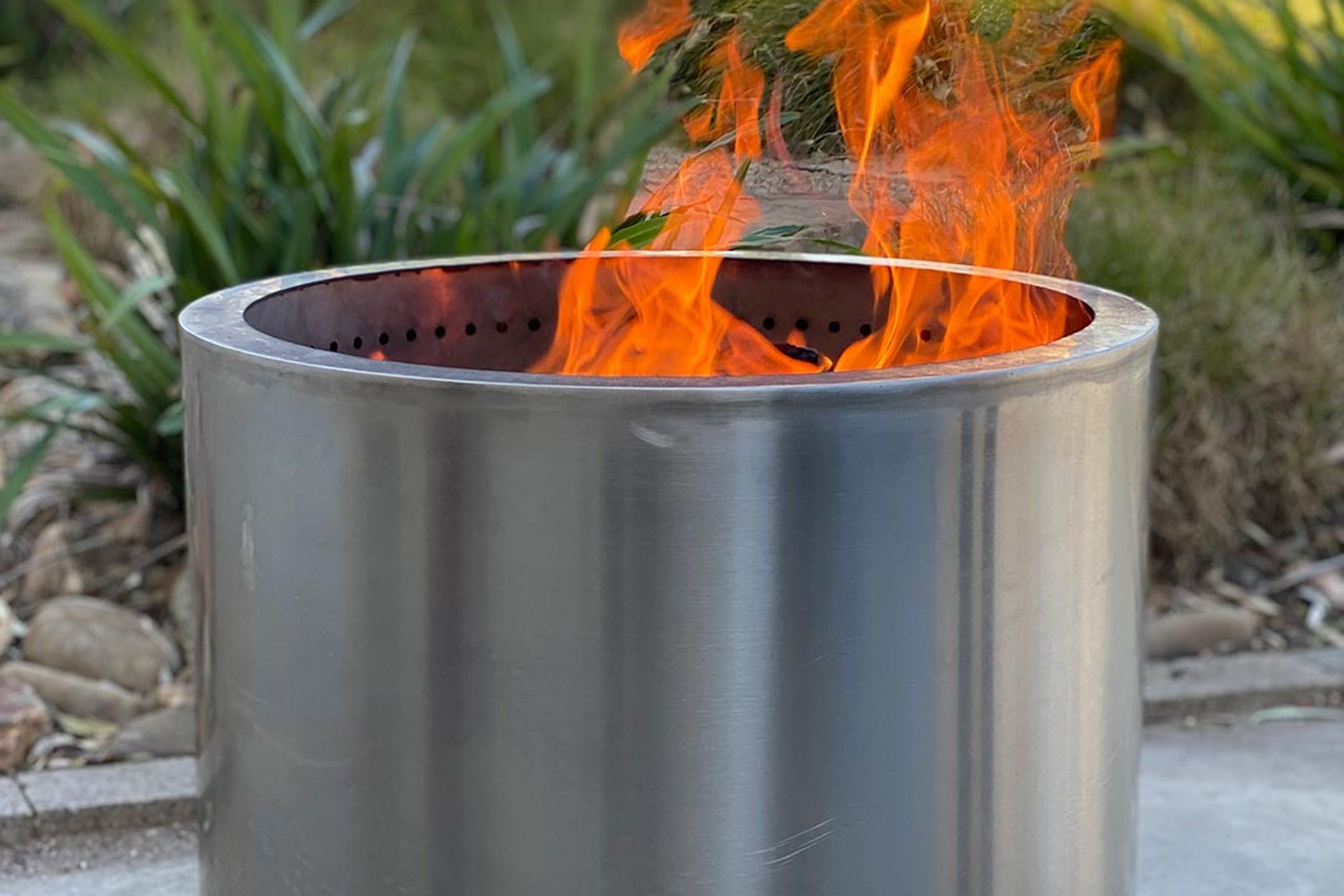 Visionline Smokeless Pit Fire