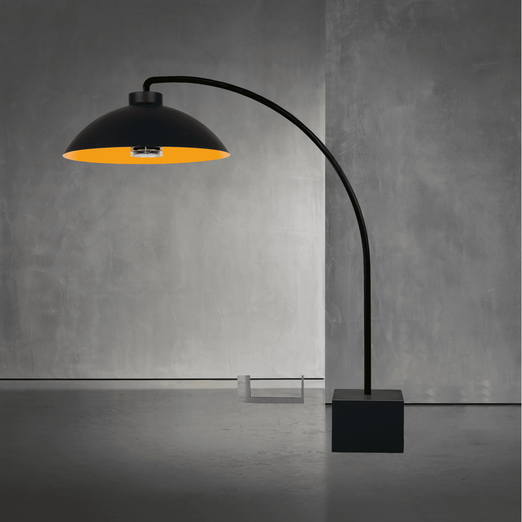 Dome Infrared Outdoor Heater & Light