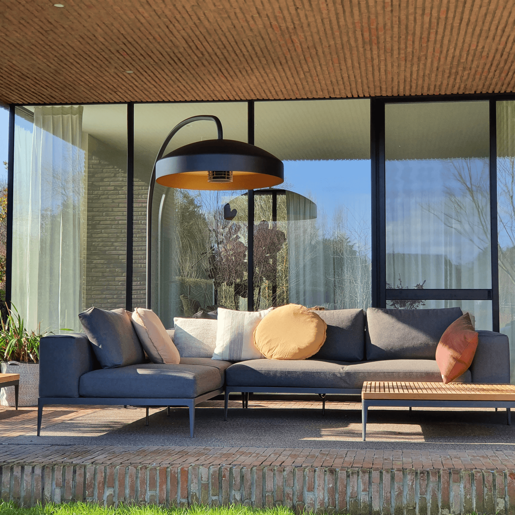 Disc Freestanding Infrared Outdoor Heater & Light