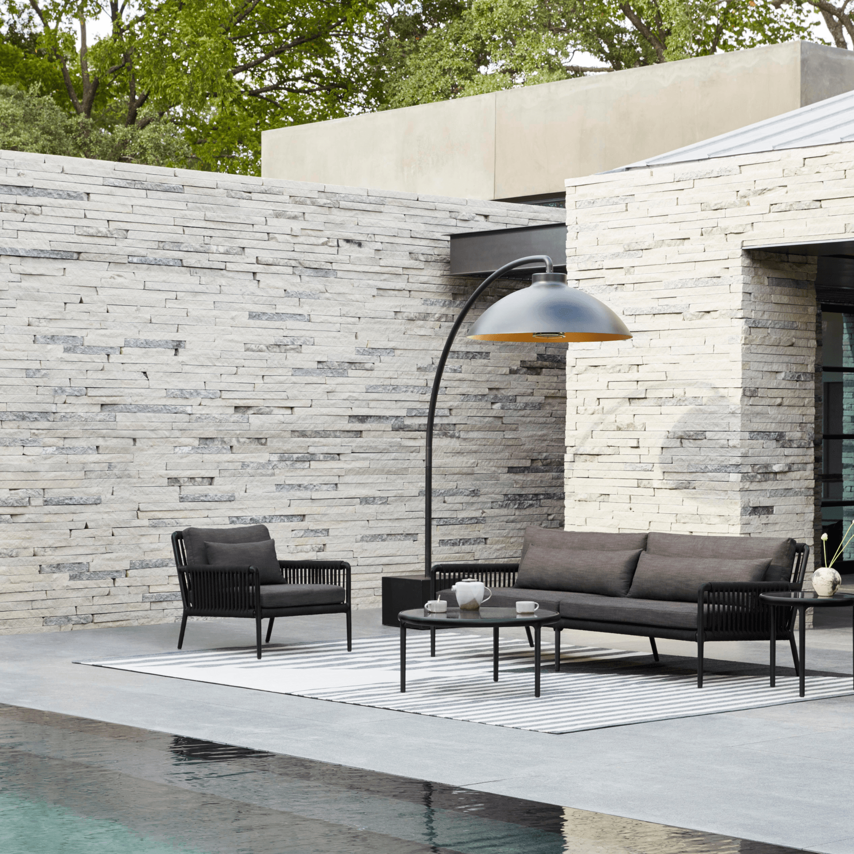 Dome Infrared Outdoor Heater & Light