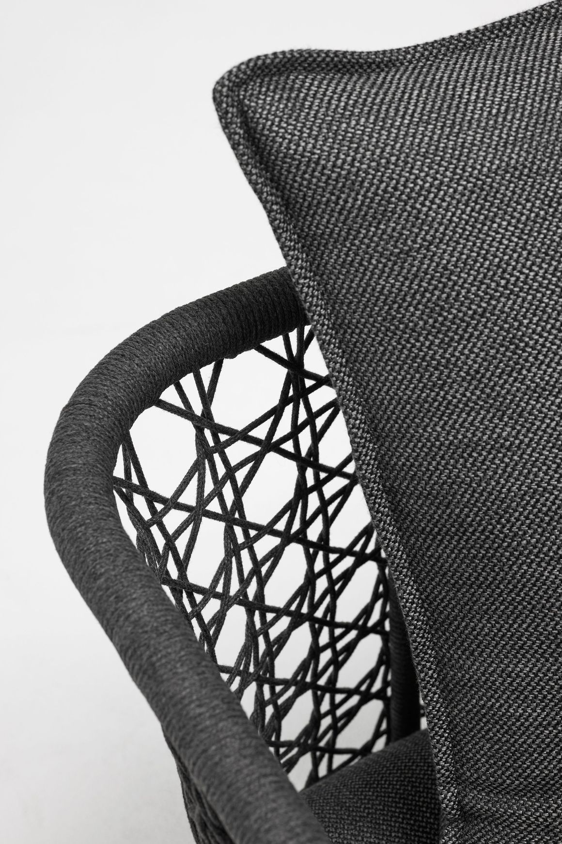 Aireys Woven Daybed