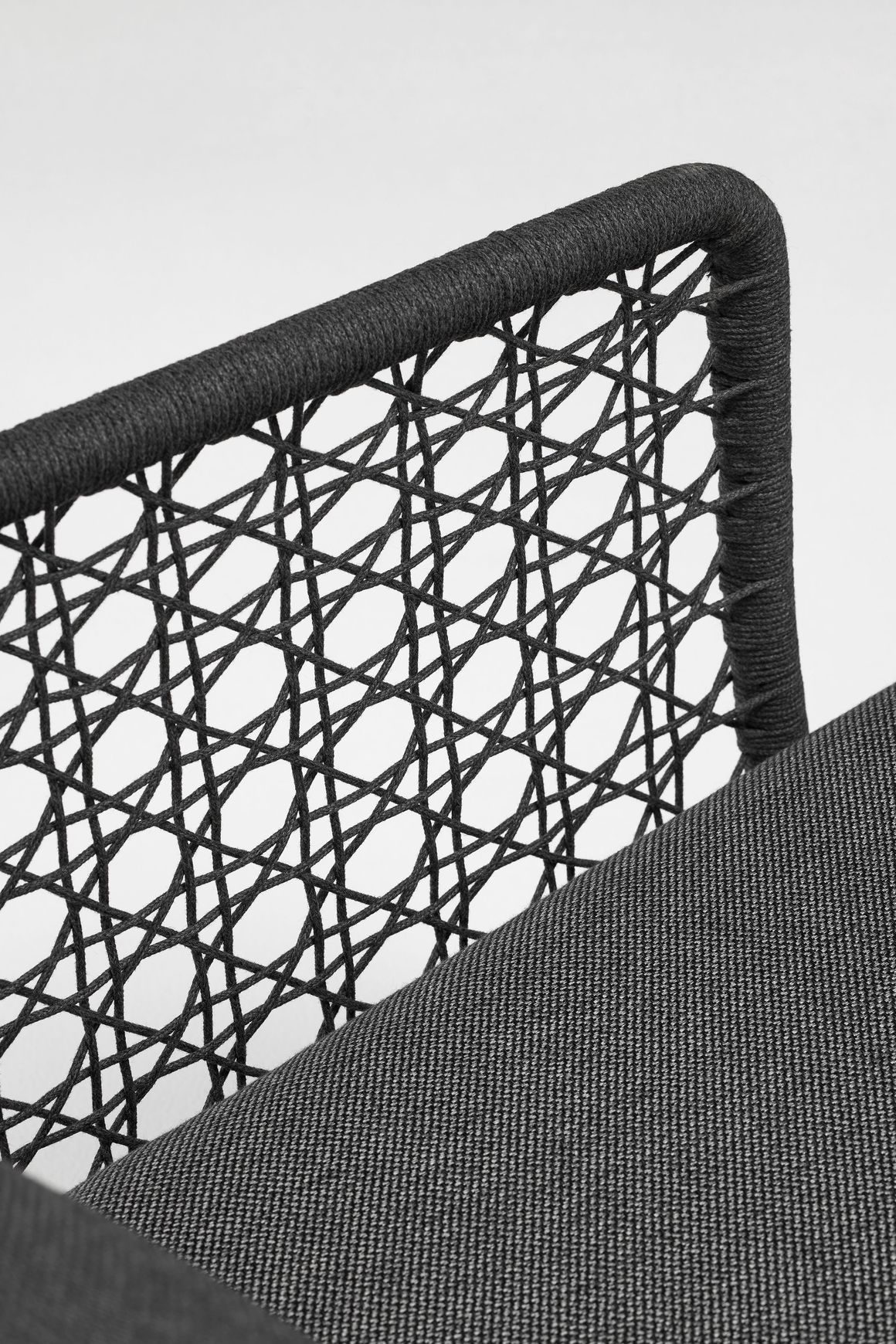 Aireys Woven Daybed