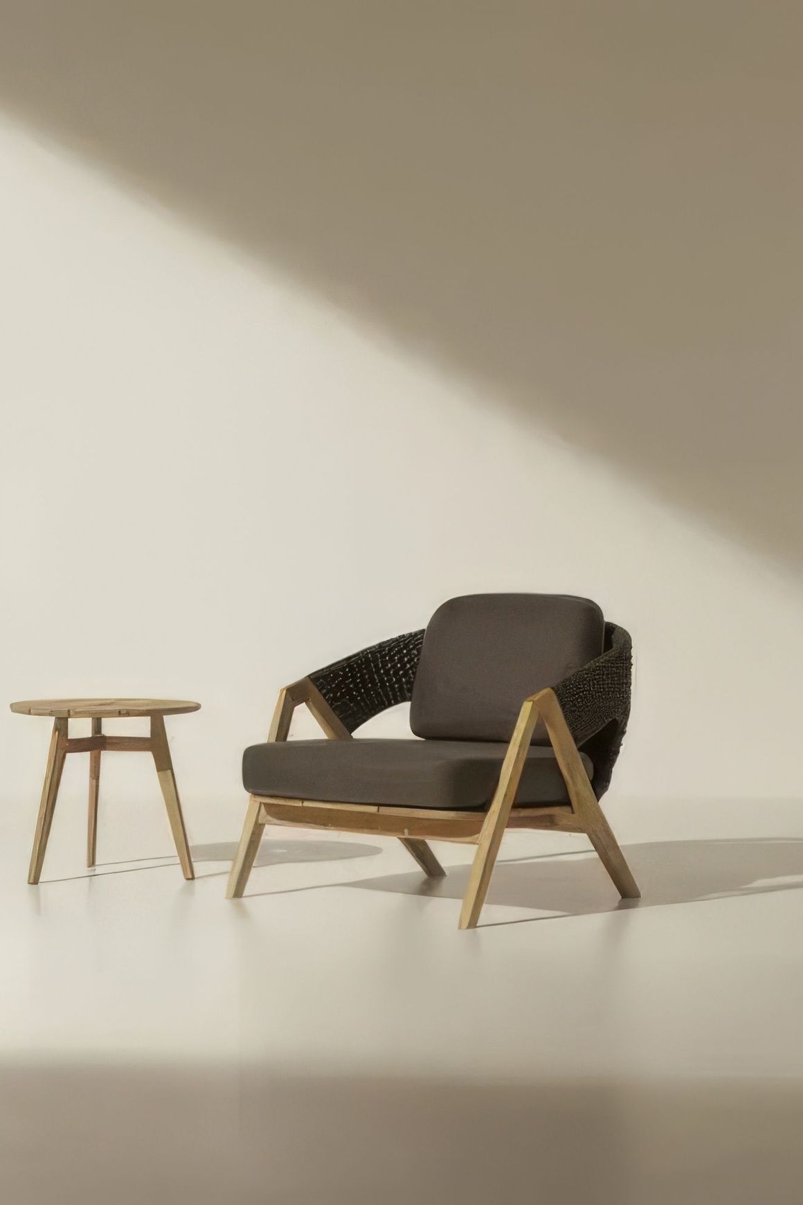 ETHIMO KNIT Armchair