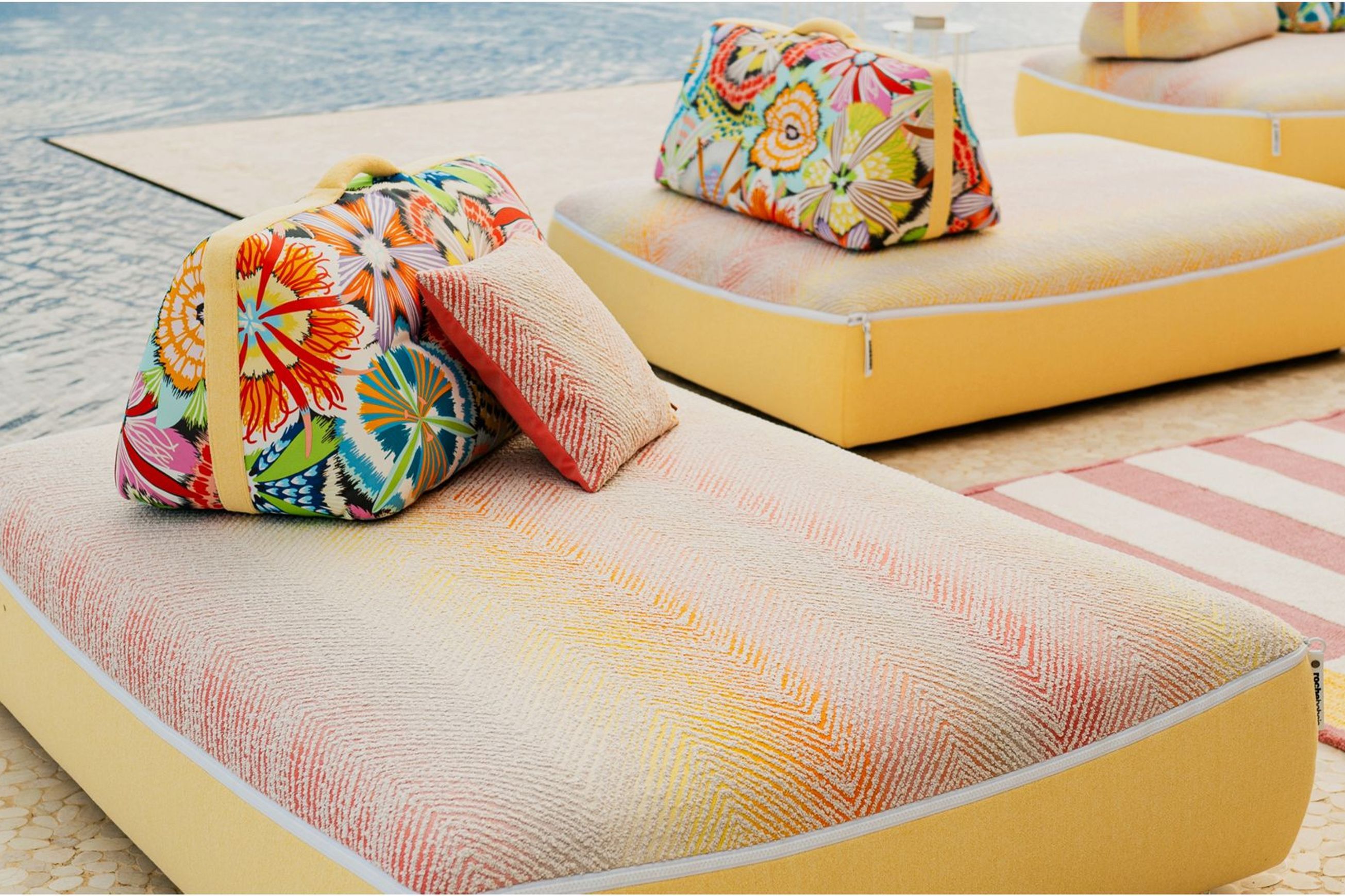 Formentera  4 Seat Armless Sofa