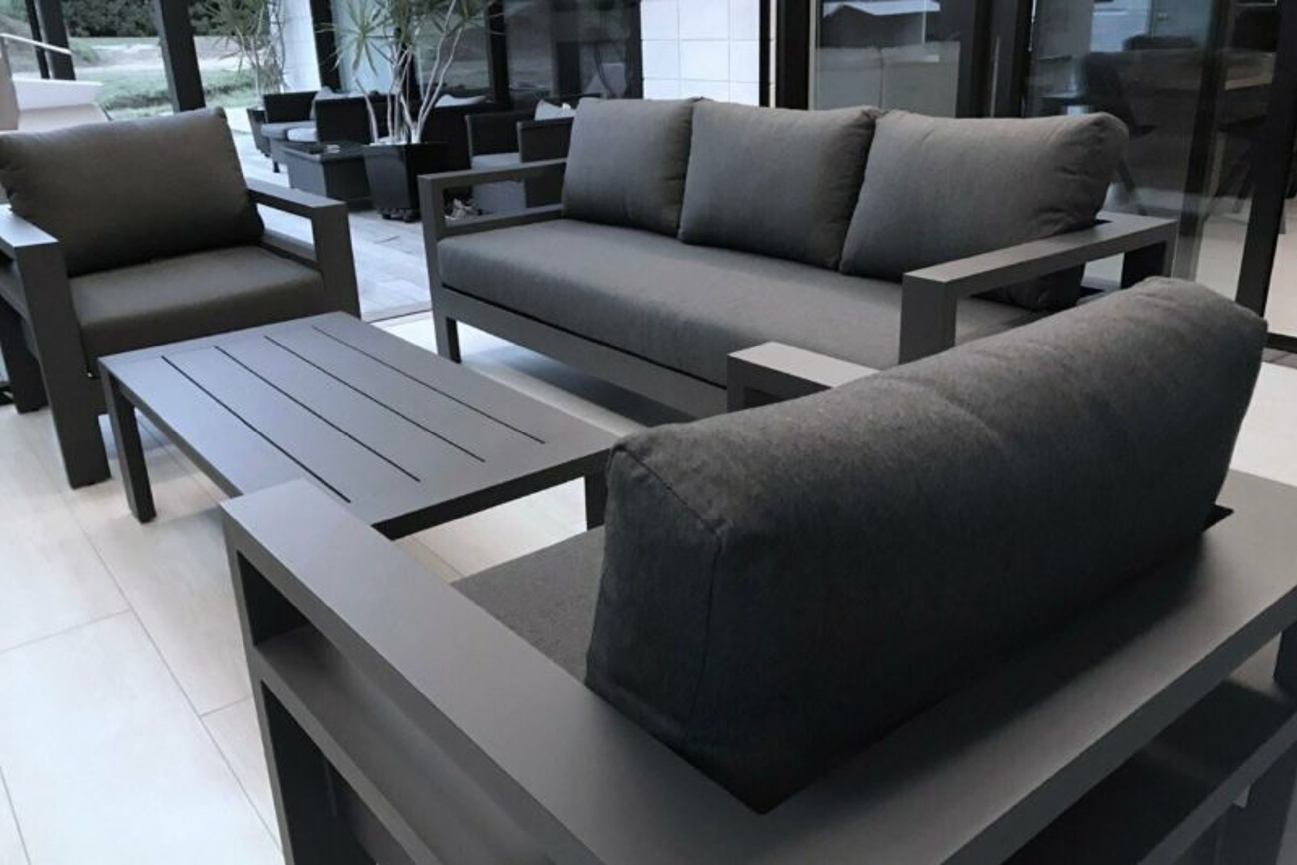 Coast Lounge Charcoal
