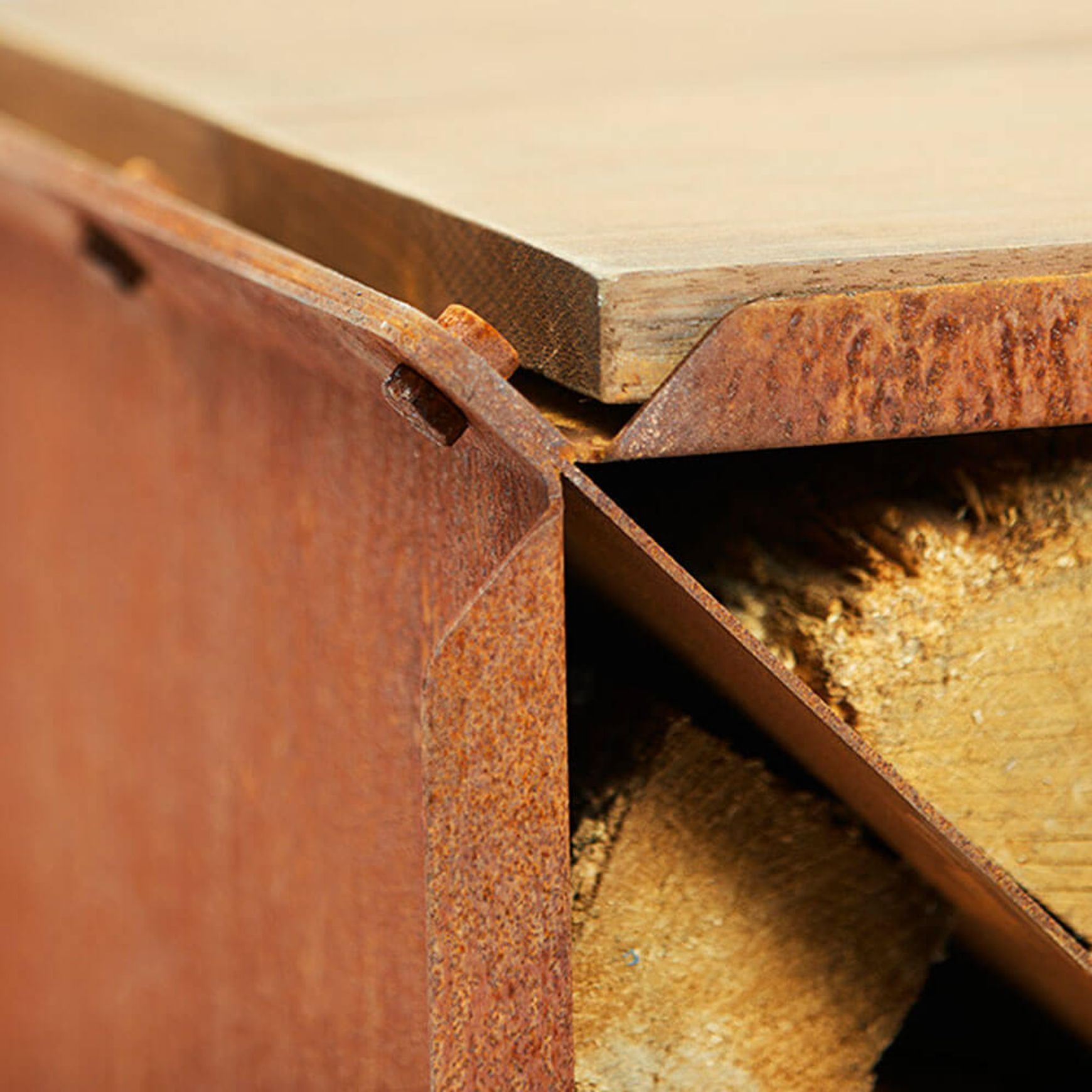 RB73 Wood Storage BloXX
