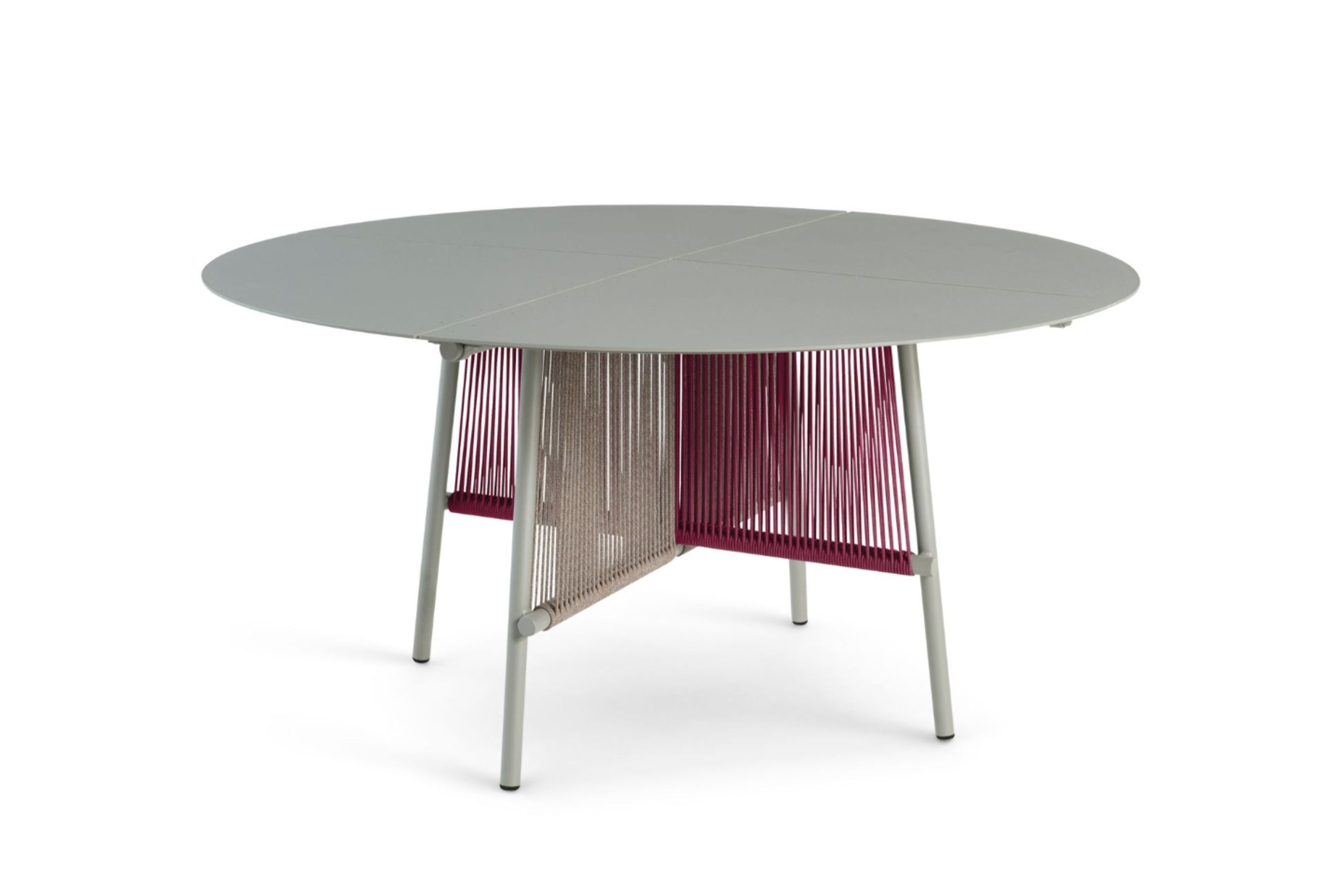Traveler Corde Dining Table