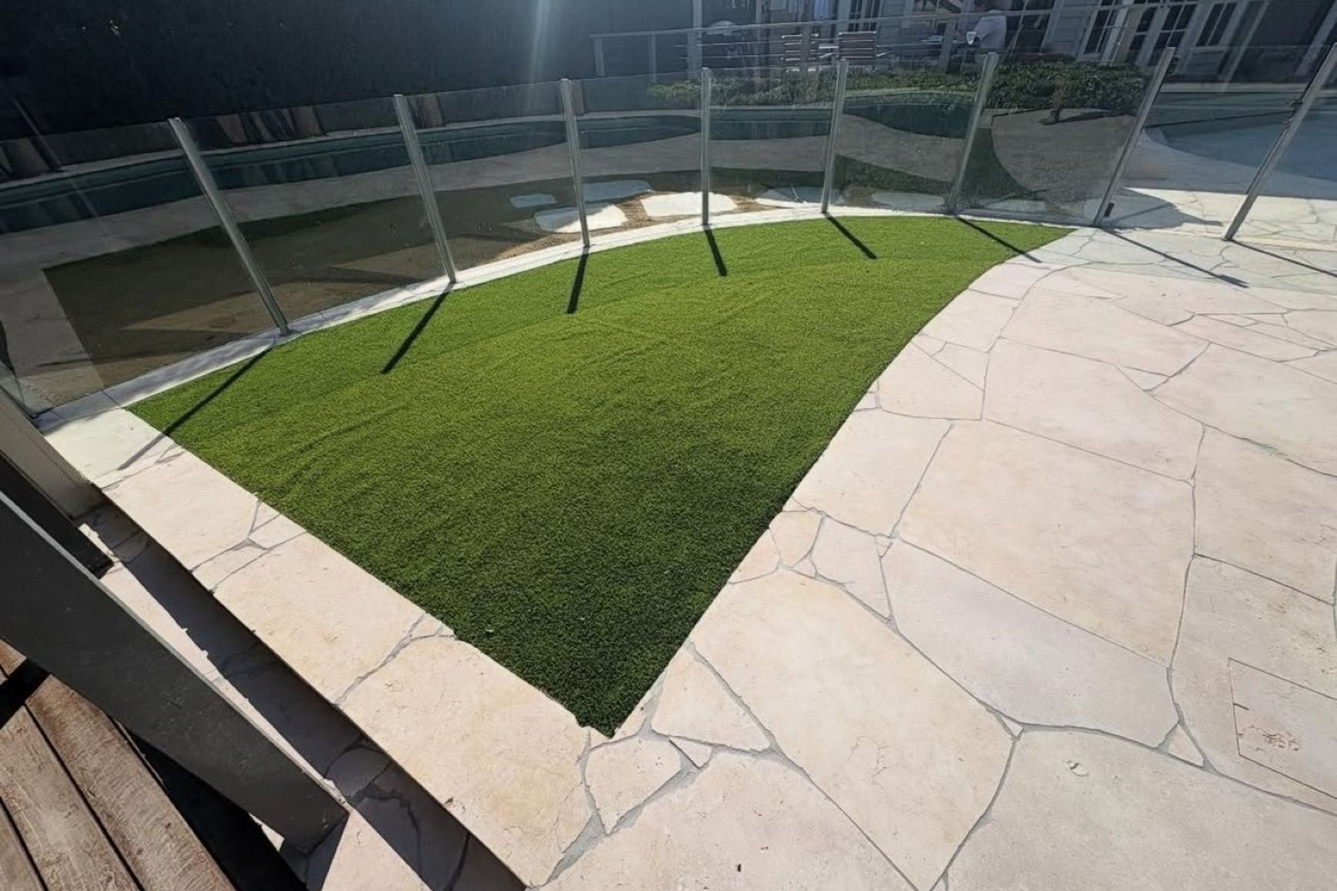 Crema Siena Limestone Pavers Tumbled & Sandblasted