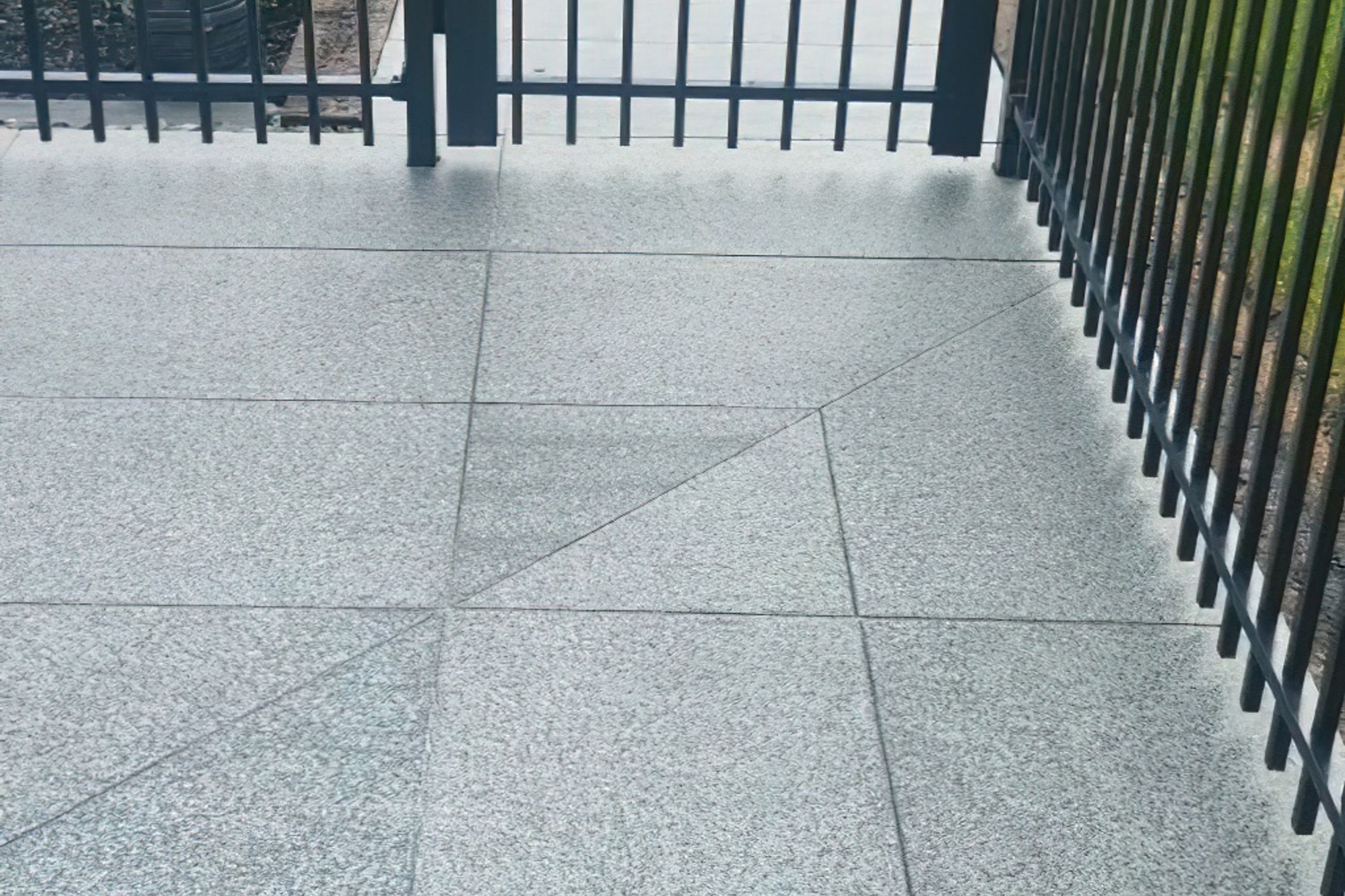 Black Granite | Paving
