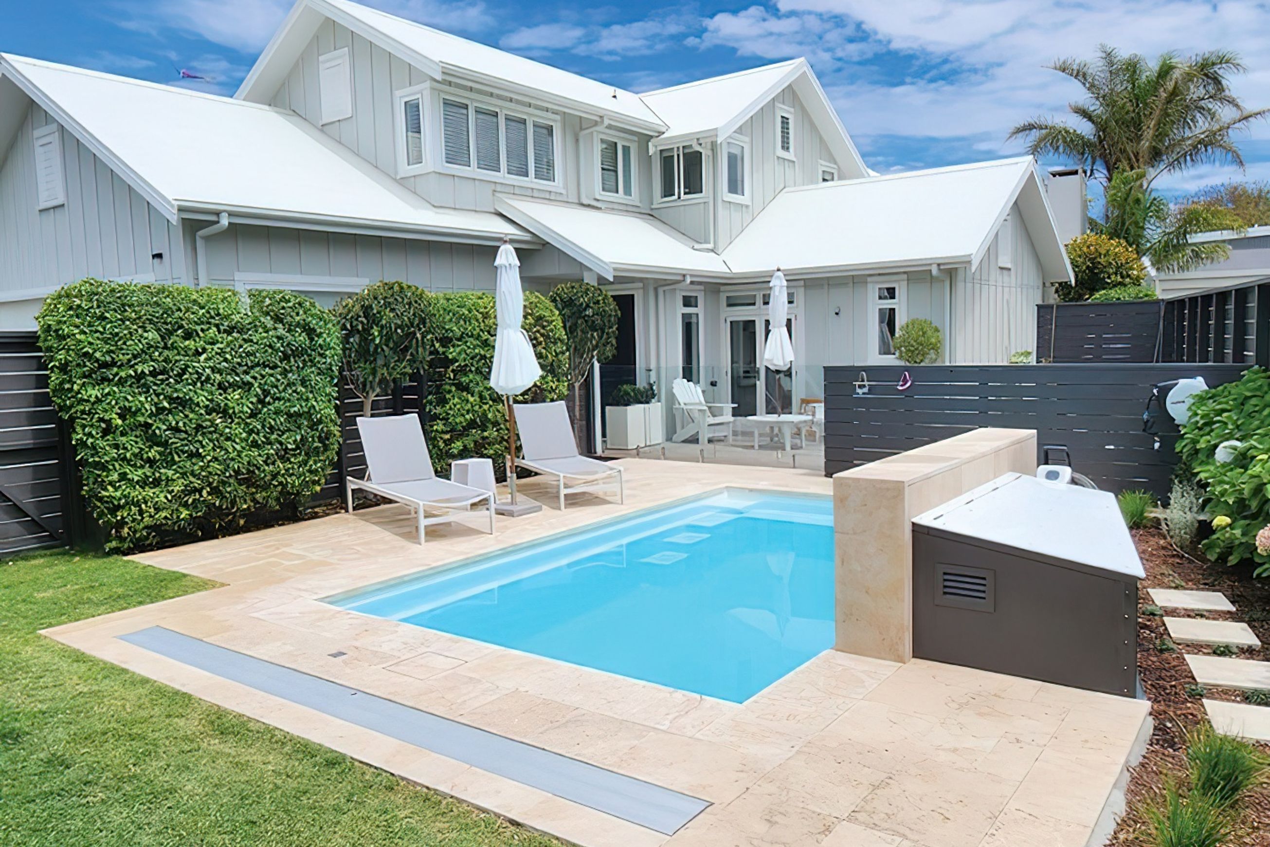 Classic Travertine | Paving