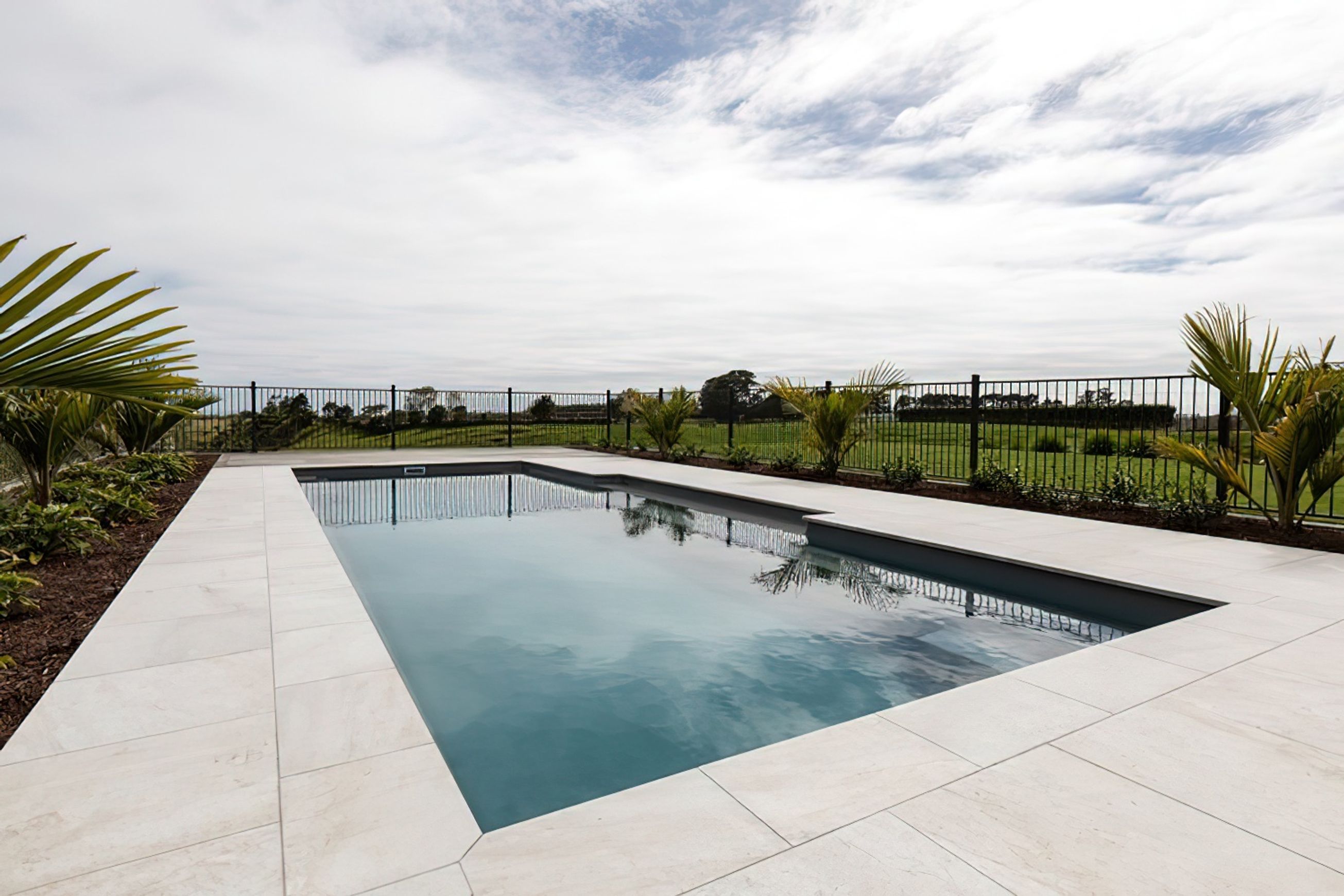 White Quartzite | Paving