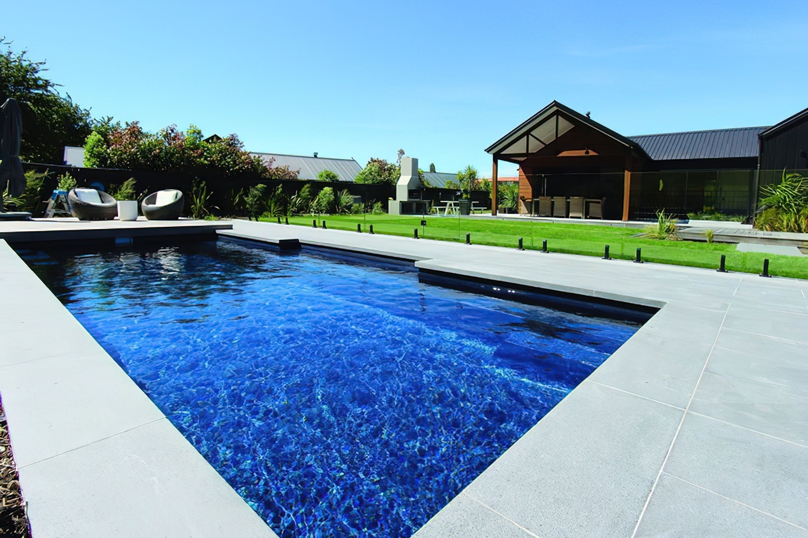 Grey Granite | Paving