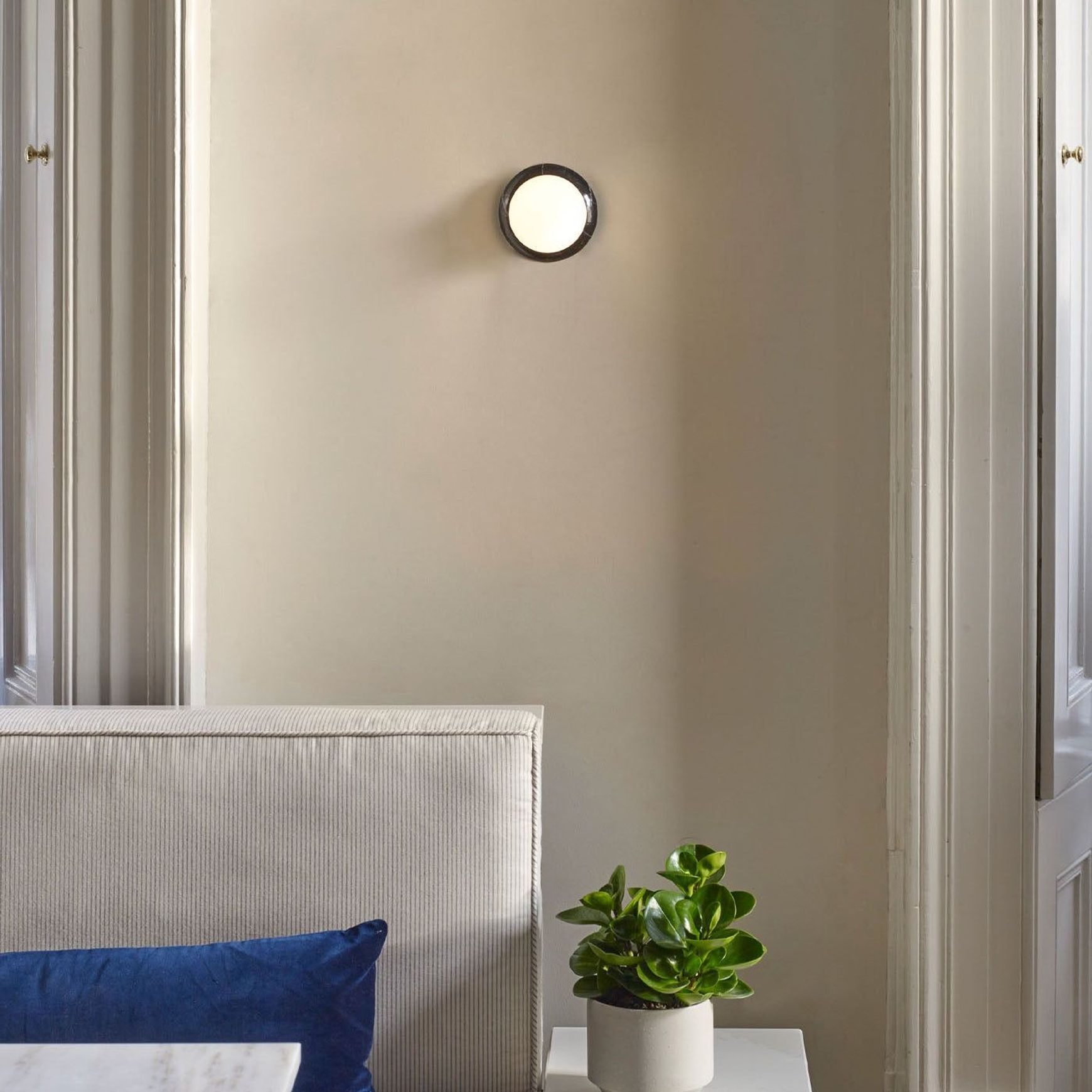 Orbit Stone Wall Light