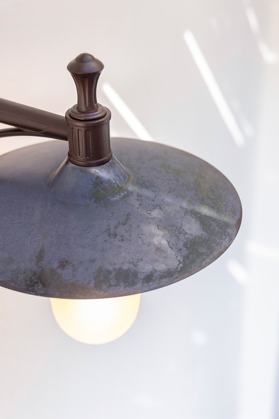 Montana Model 3 Wall Light