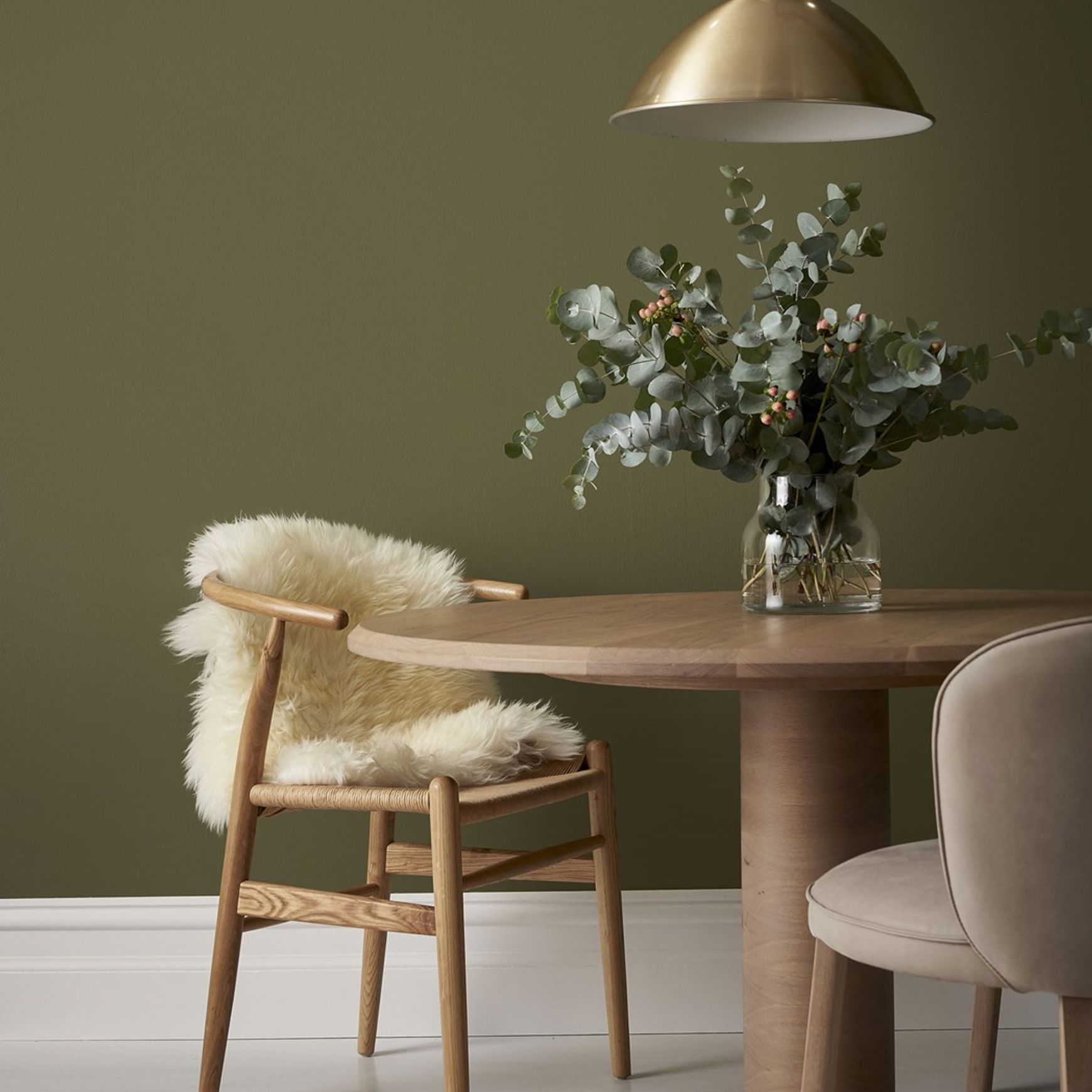Eggshell Acrylic Paint in Timberline 