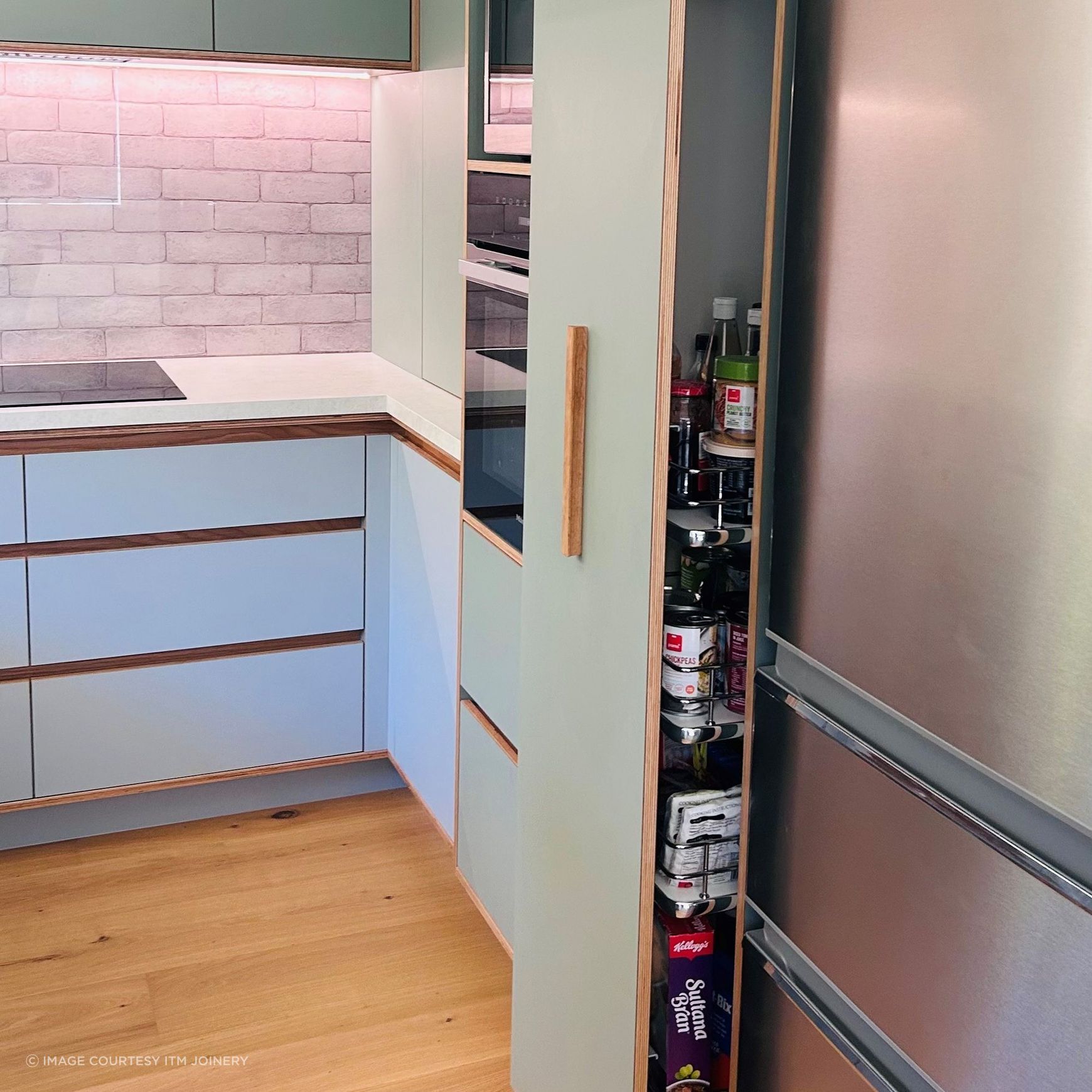 FIT Giamo Kitchen Pantry