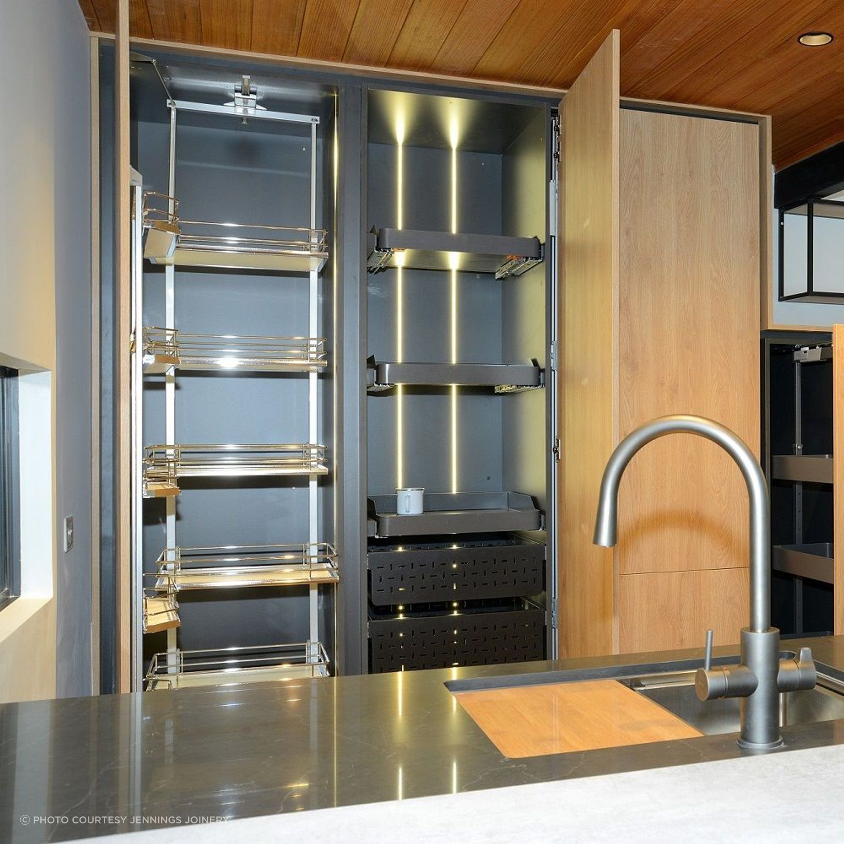 VS TAL Gate Pro Pantry