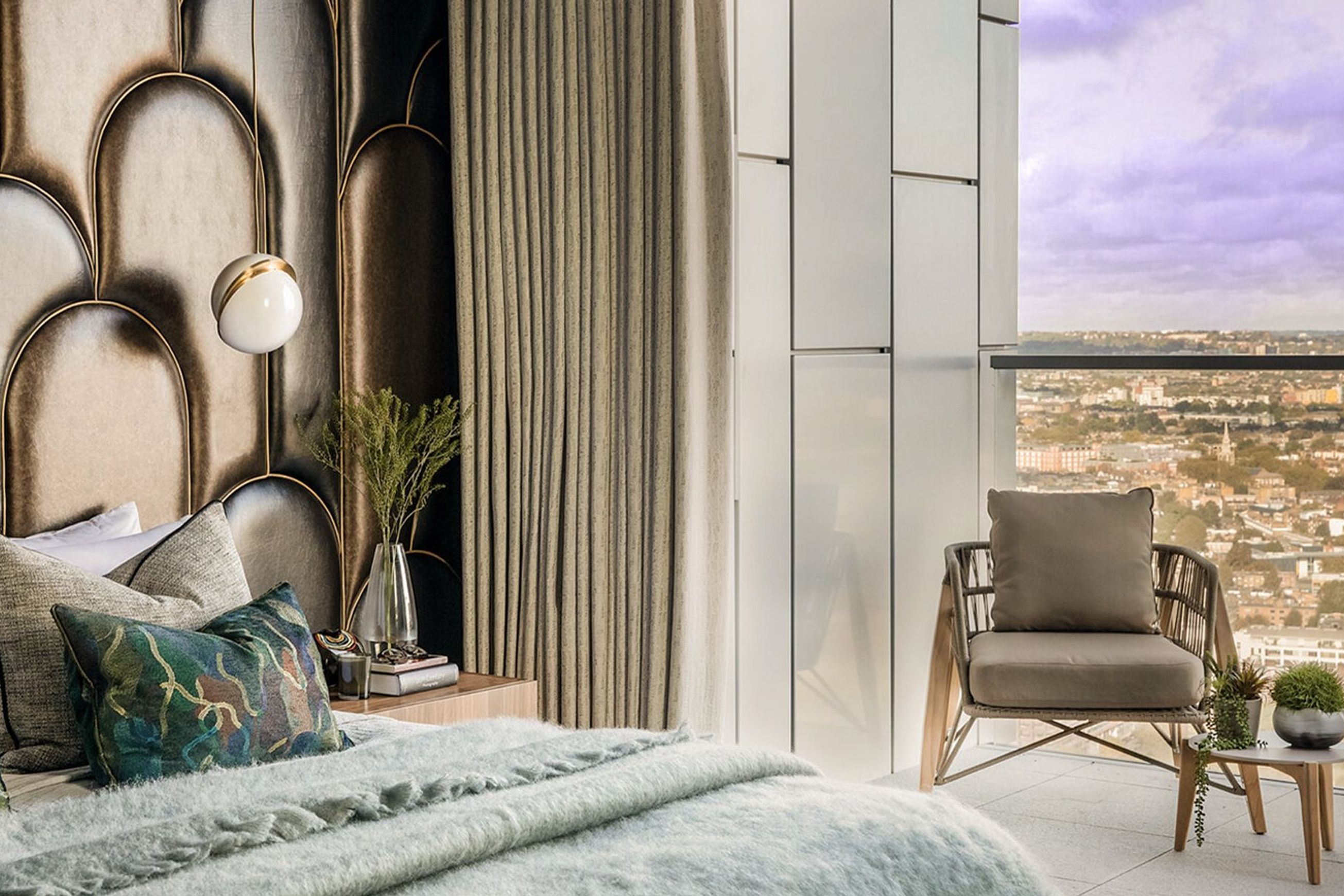 Lee Broom Mini Crescent Light