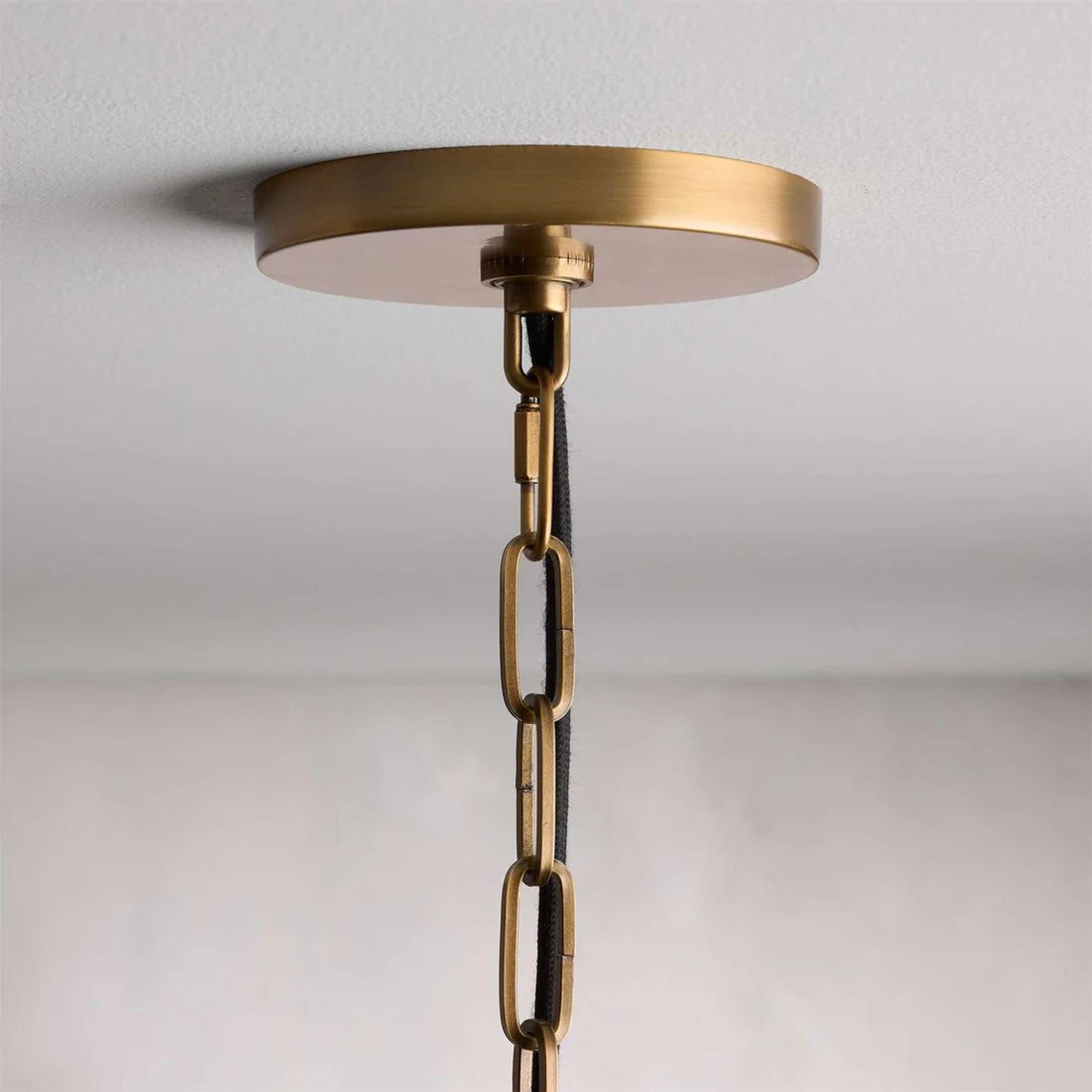 Melton Pendant