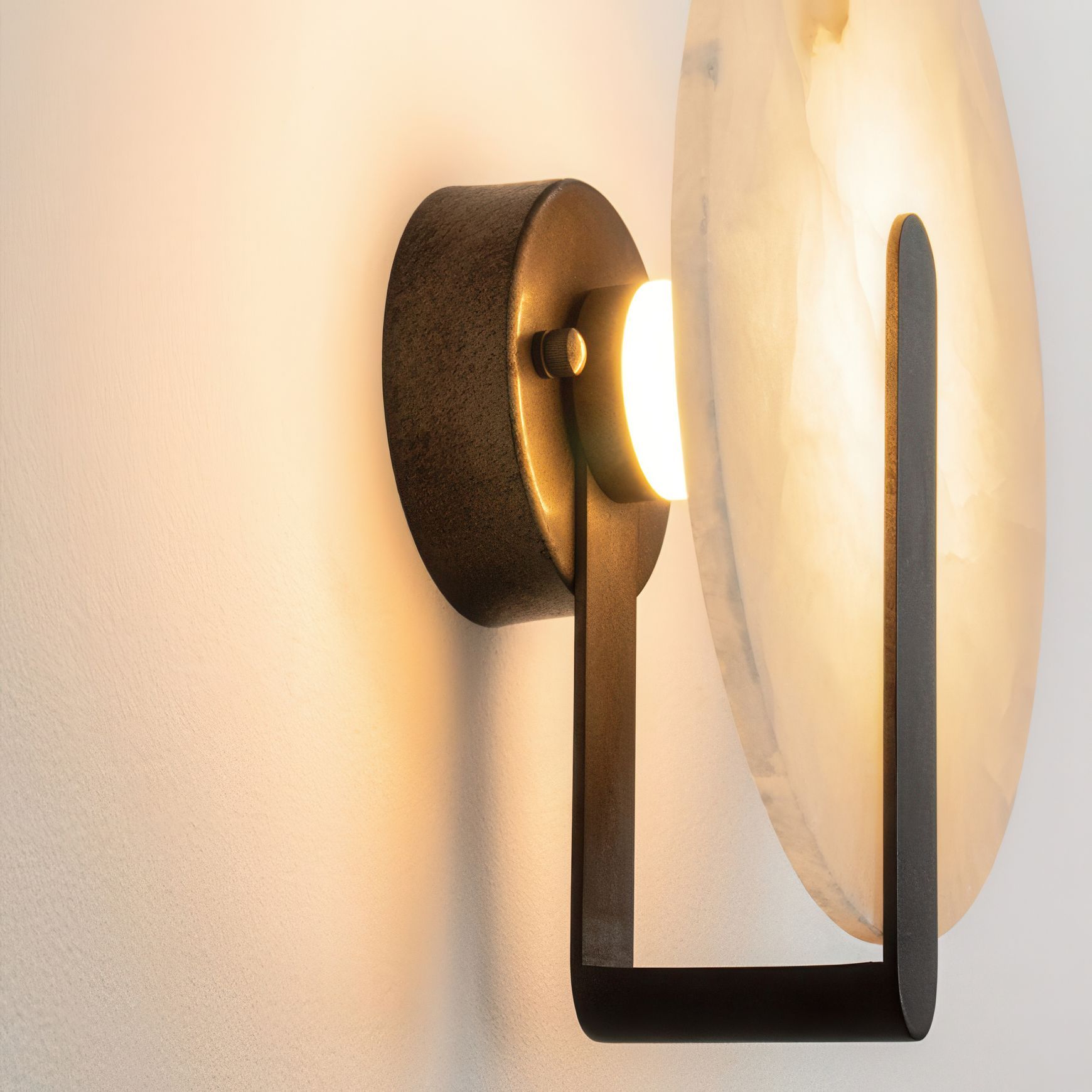 Zeus Ray Wall Light