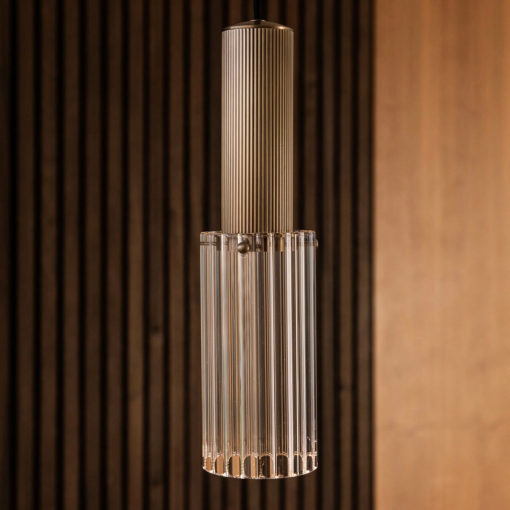 Flume Large Pendant Light